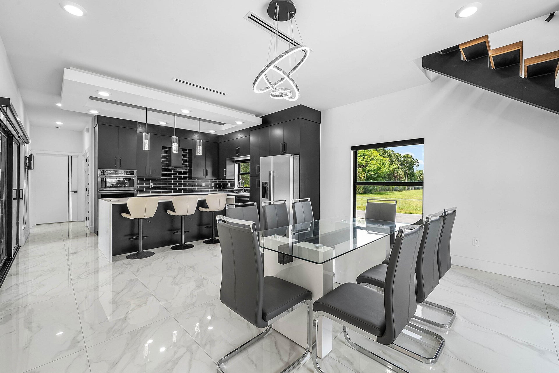  Residence photo 11