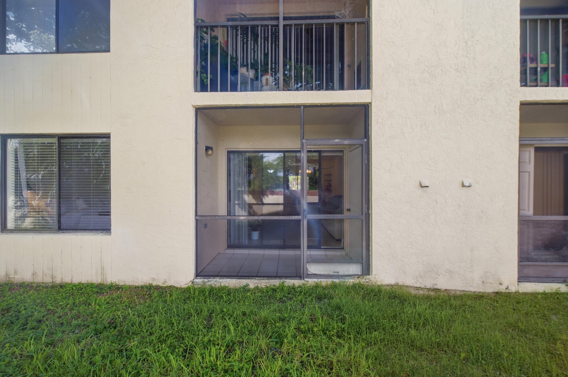 Unit 102 photo 21