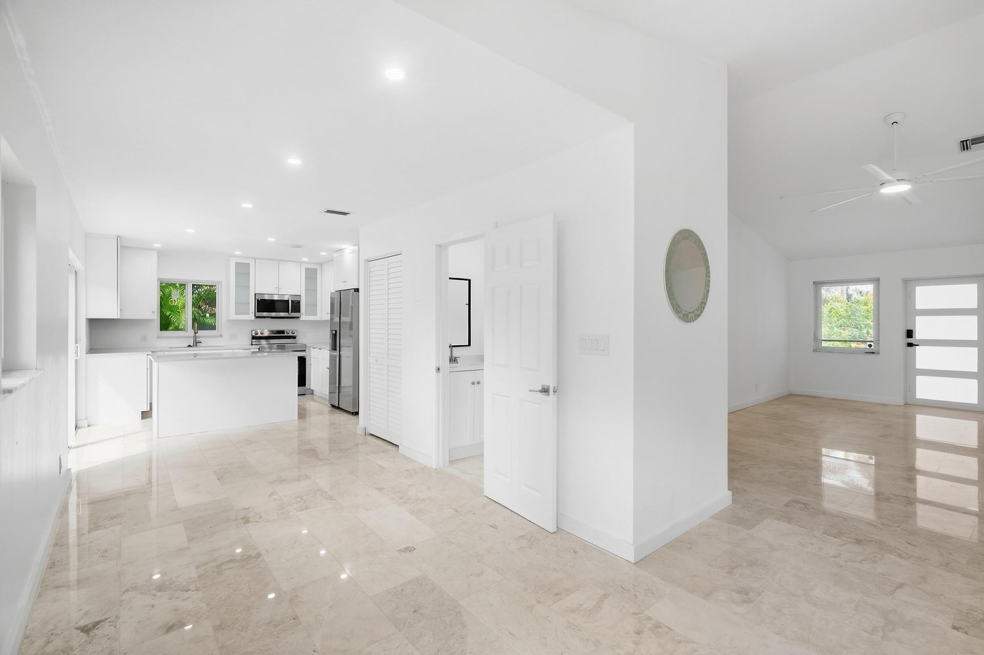 Residence photo 26