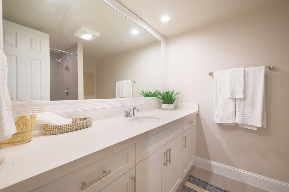 Boca Raton Riviera Unit 203 photo 21