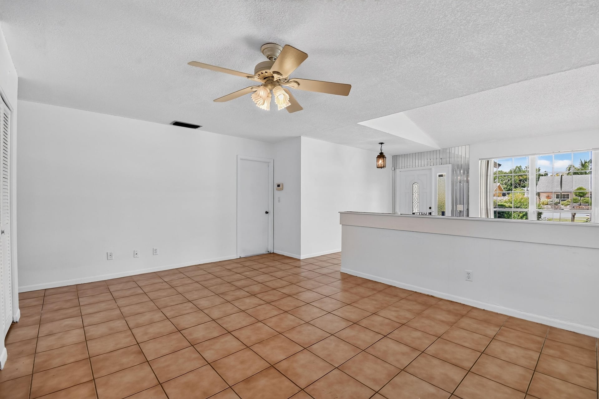 Residence photo 11