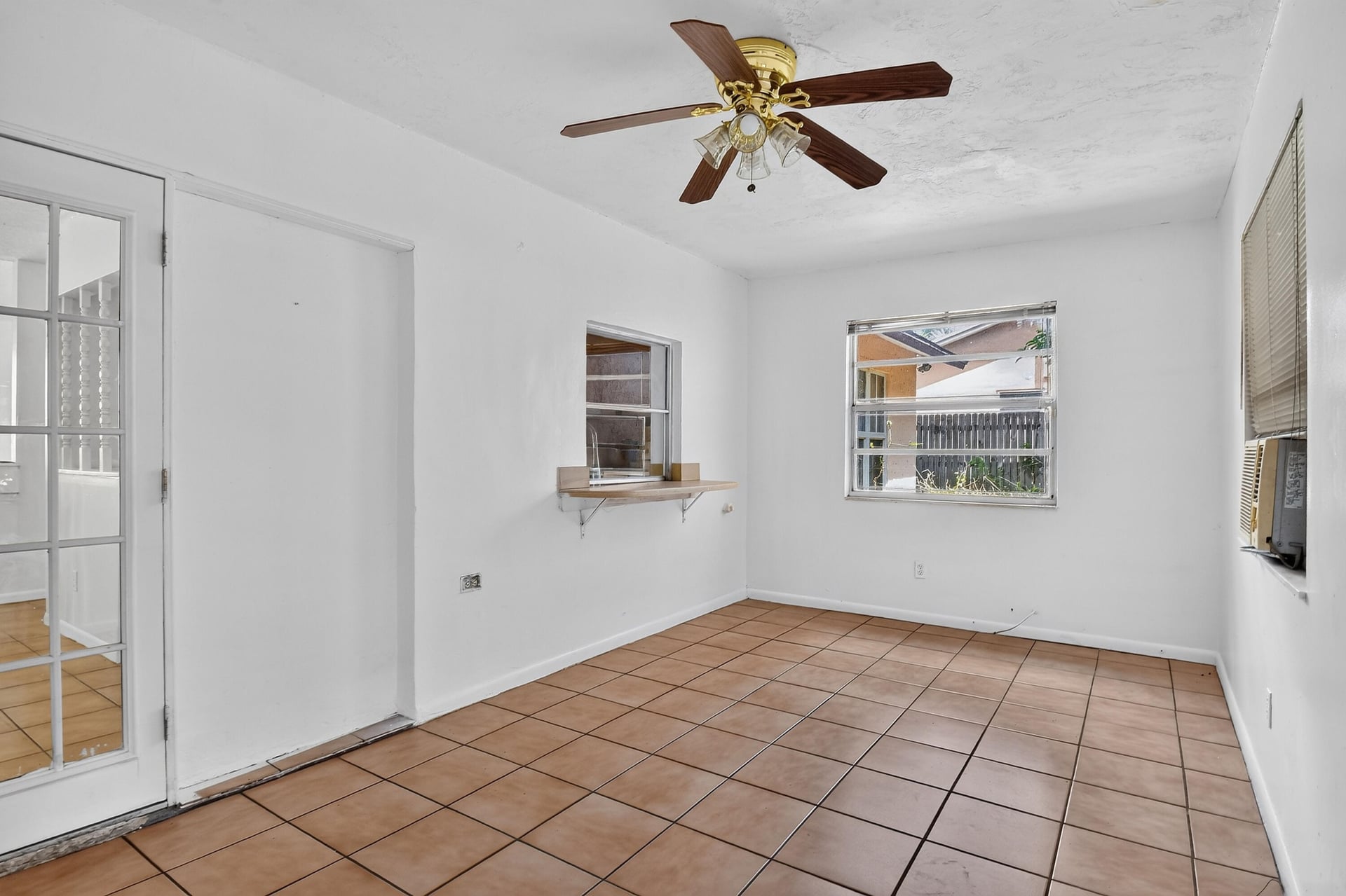 Residence photo 30