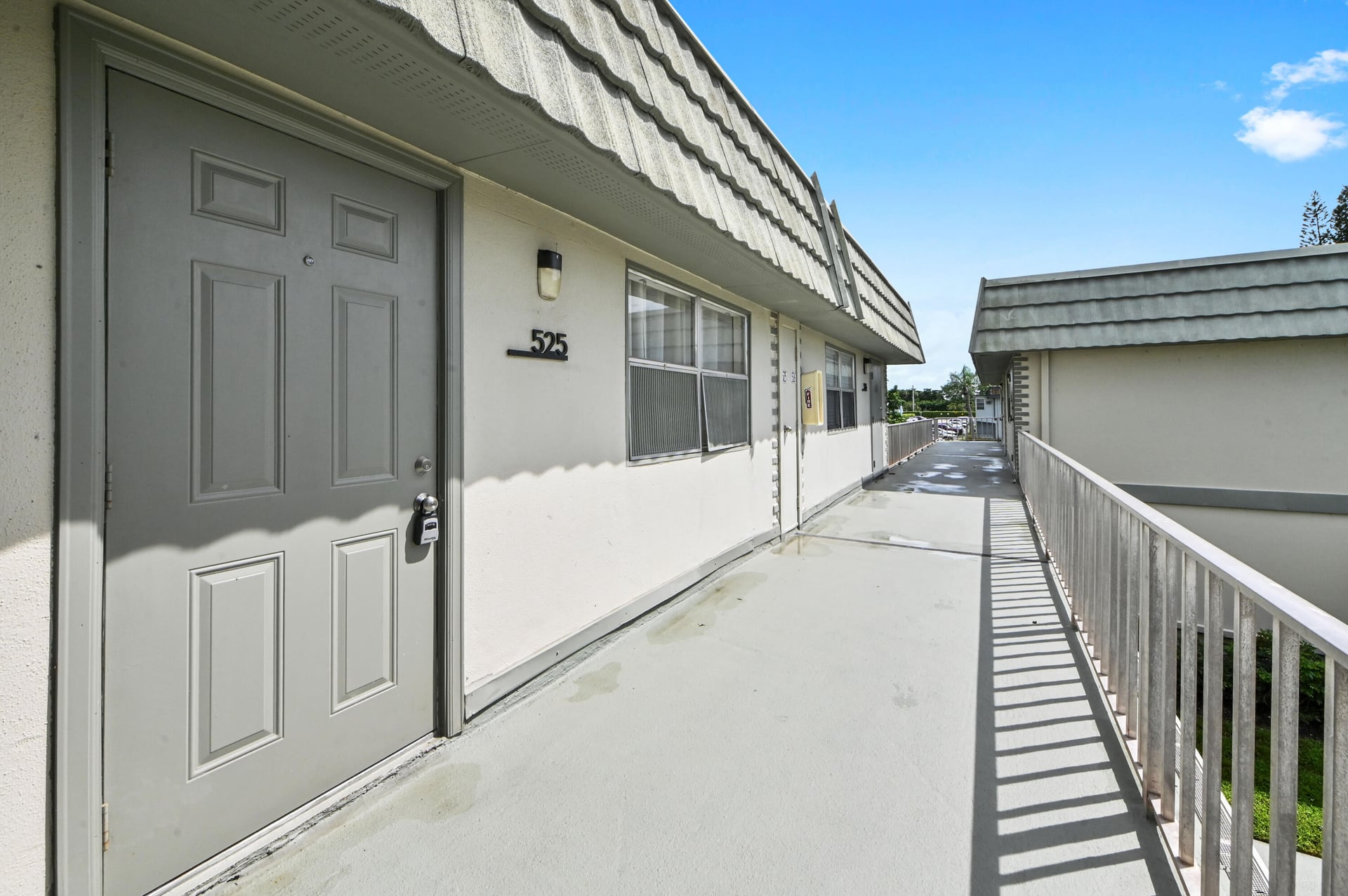 Residence photo 2