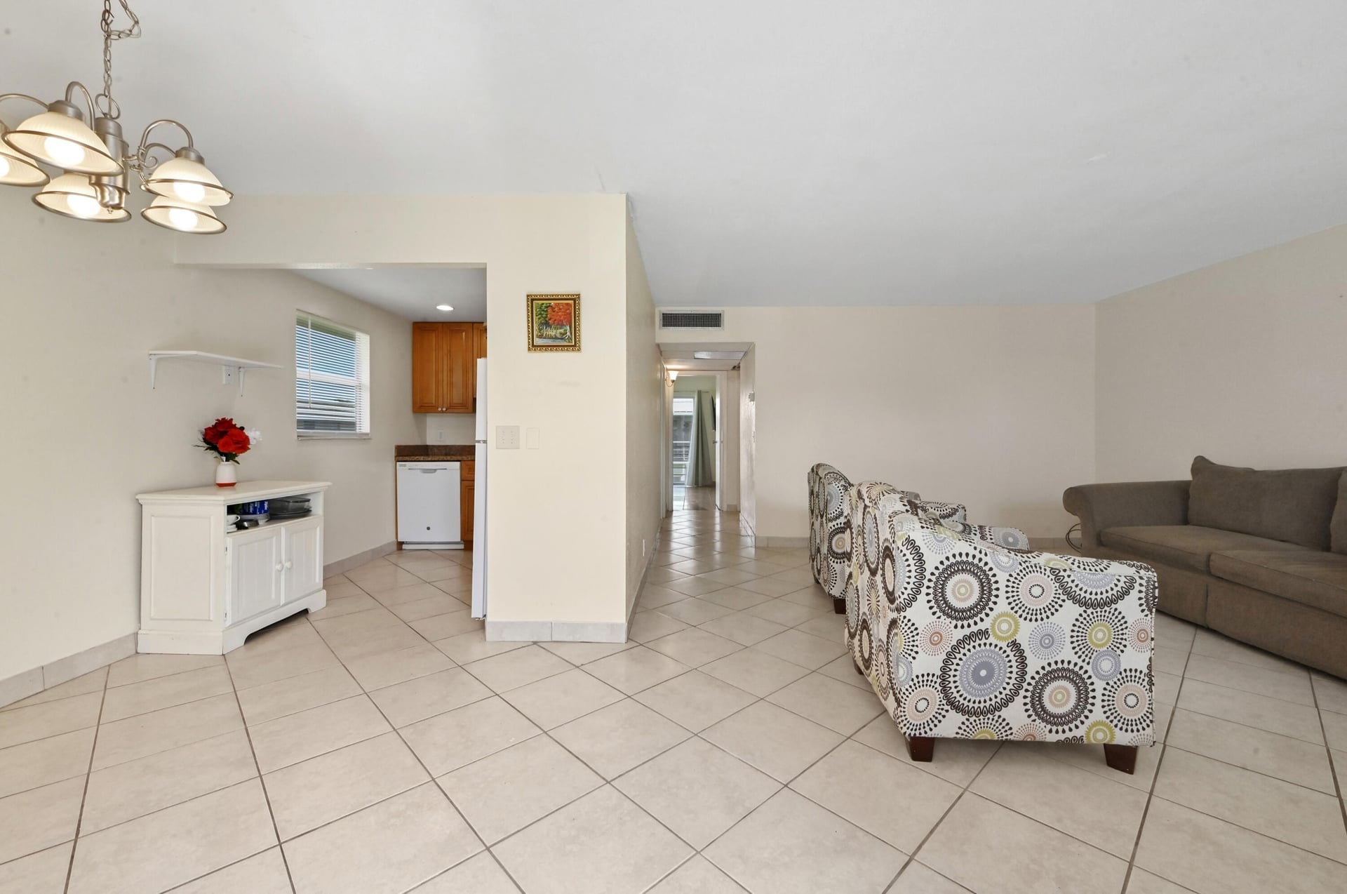 Residence photo 6