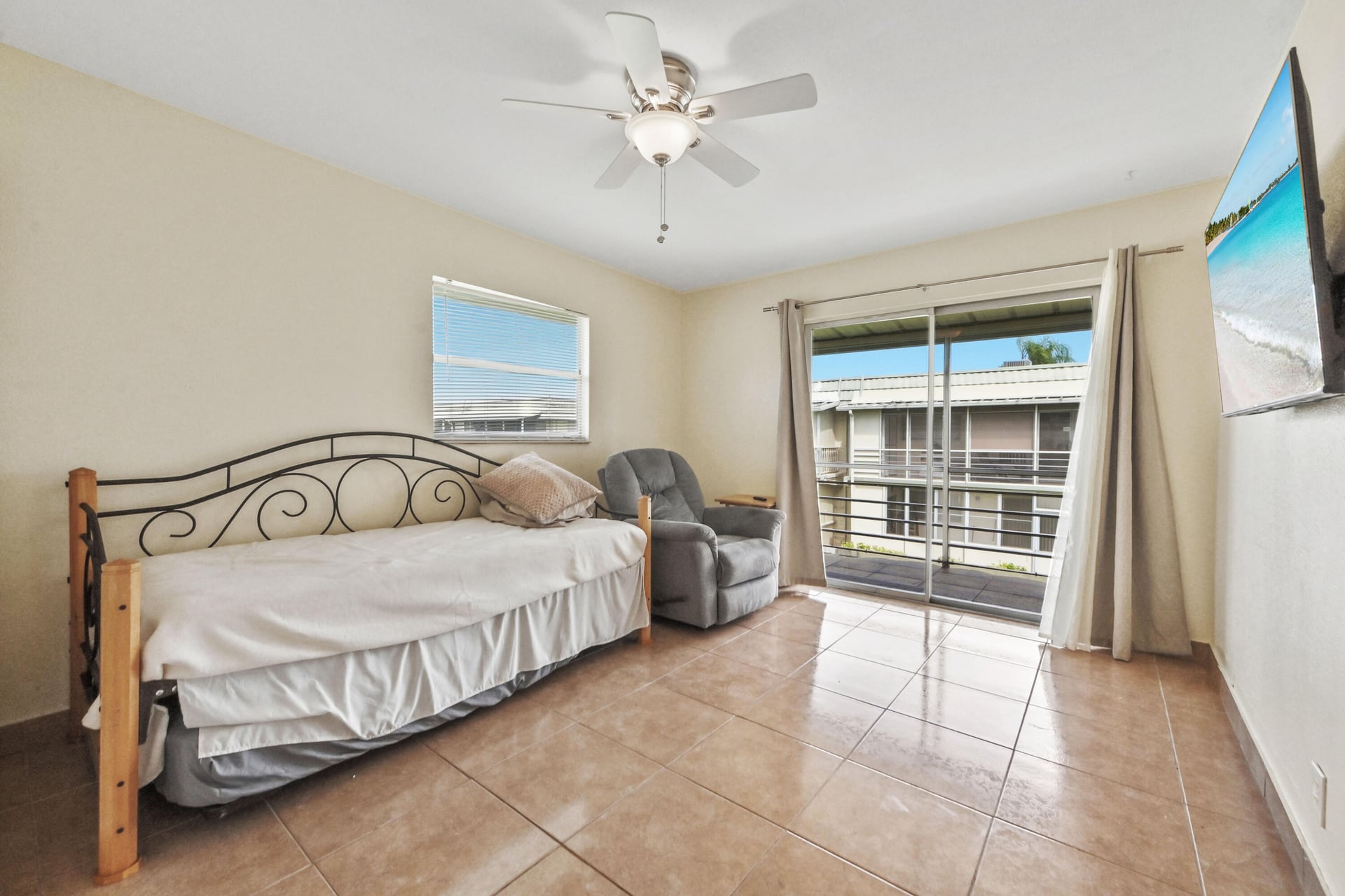 Residence photo 15