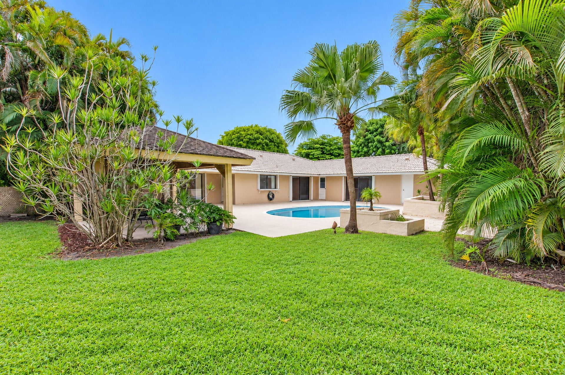 Pine Tree Golf Club Residence photo 41