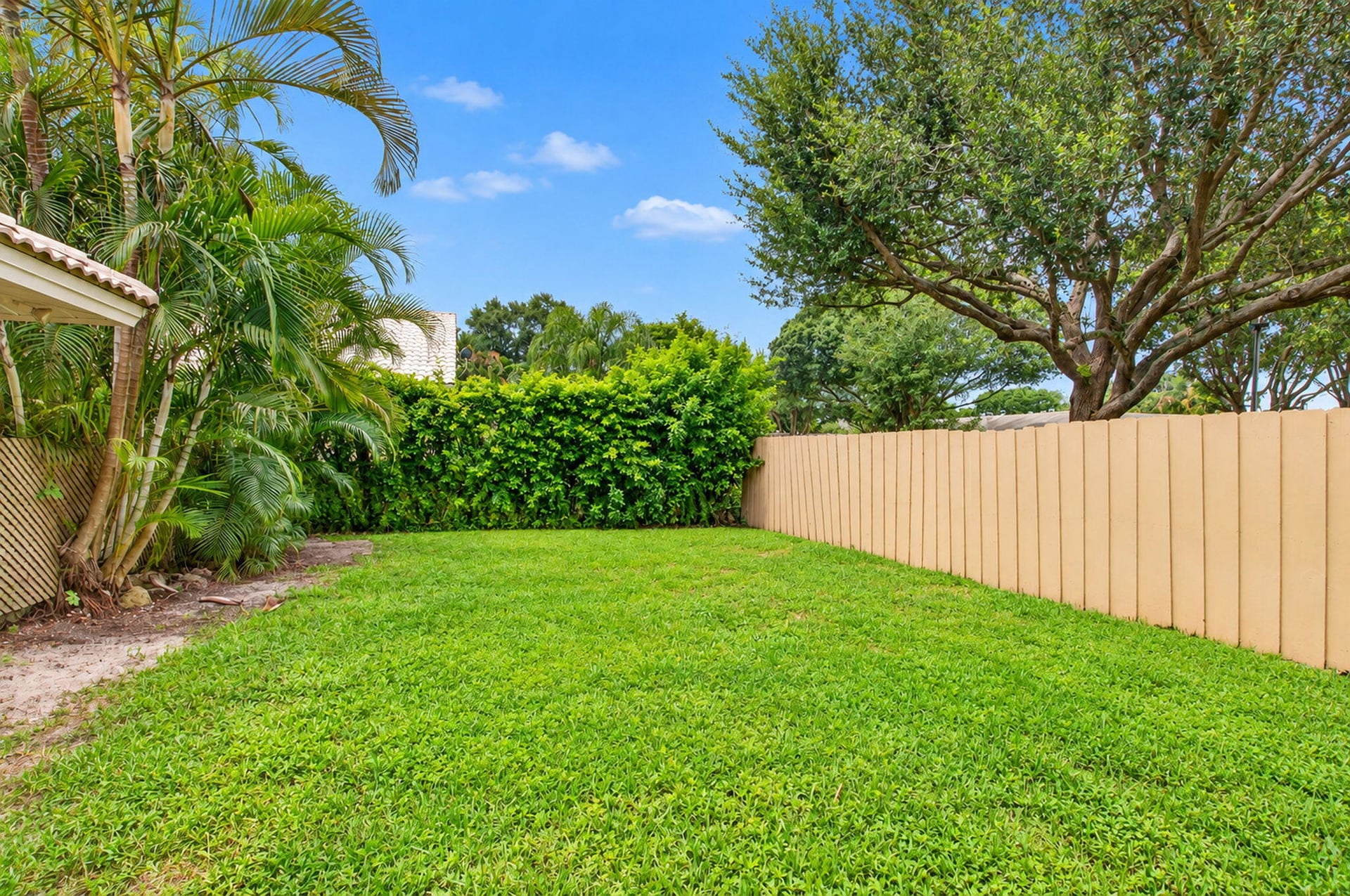 Pine Tree Golf Club Residence photo 42
