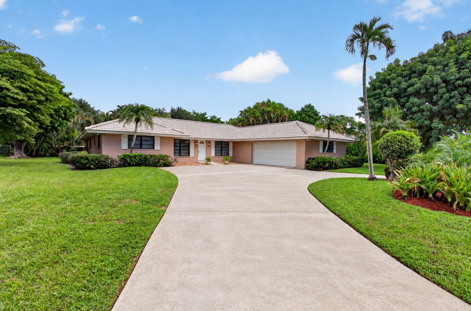 Pine Tree Golf Club Residence photo 46