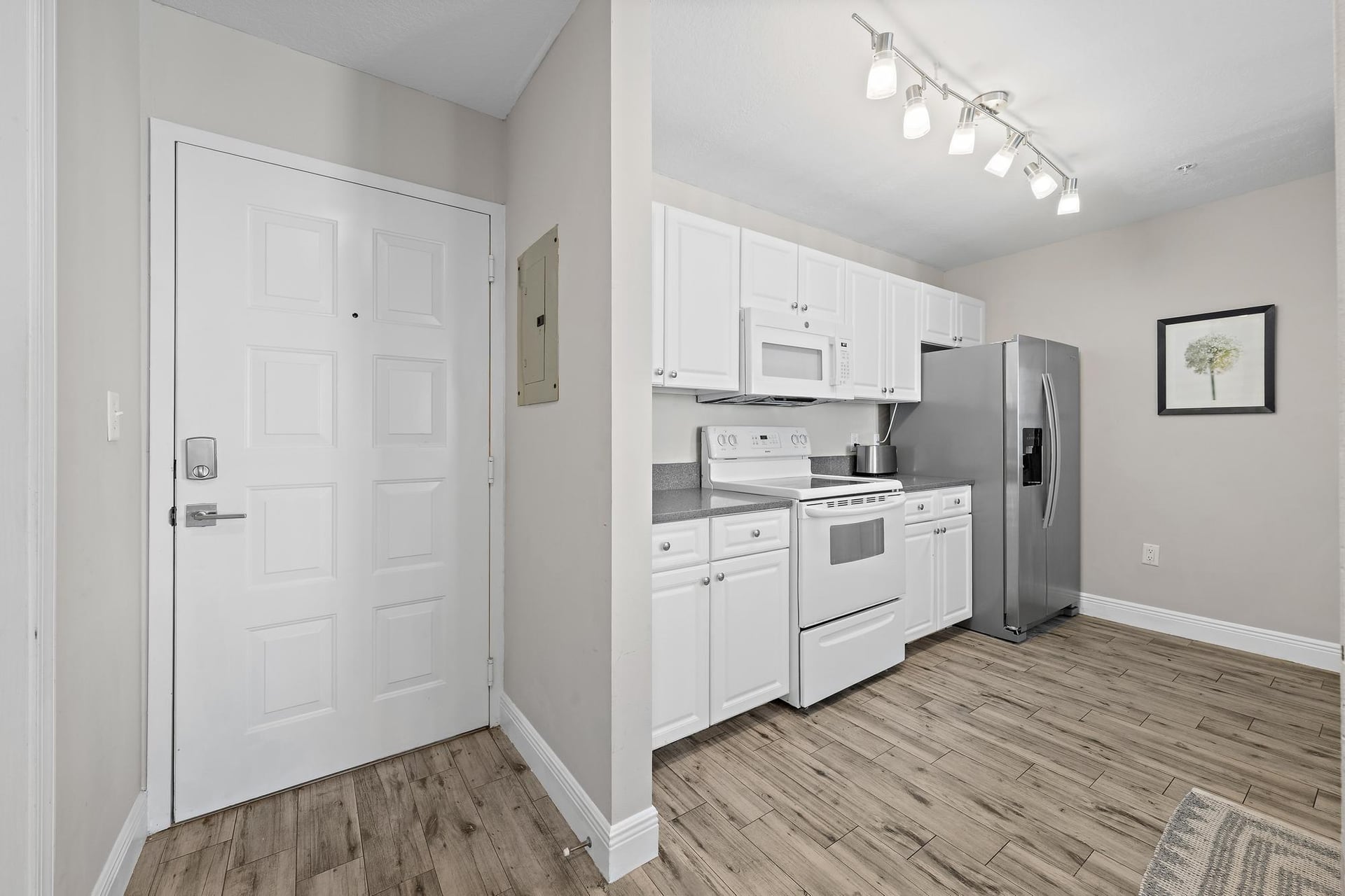 Town Center Jupiter Unit 412 photo 10