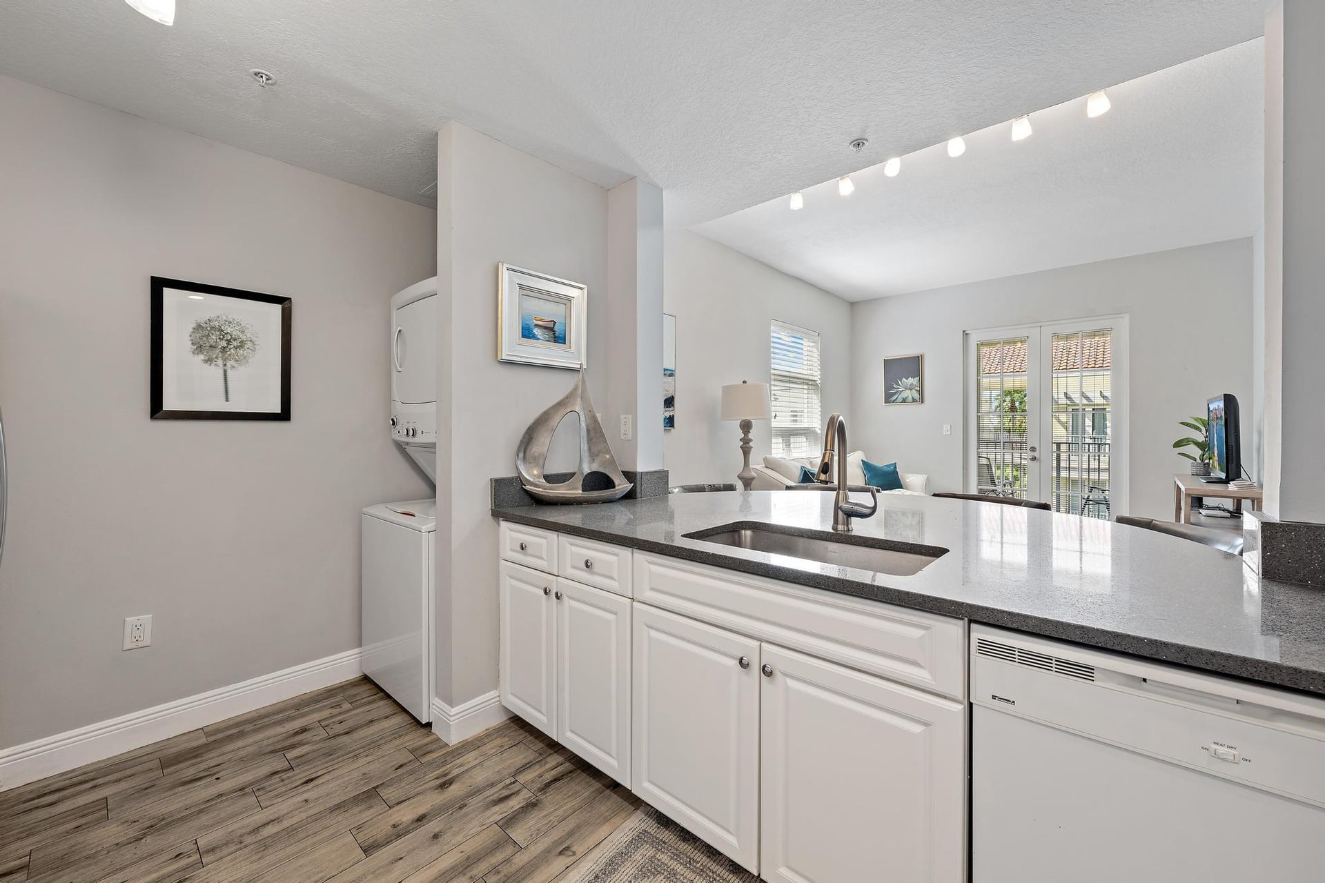 Town Center Jupiter Unit 412 photo 12