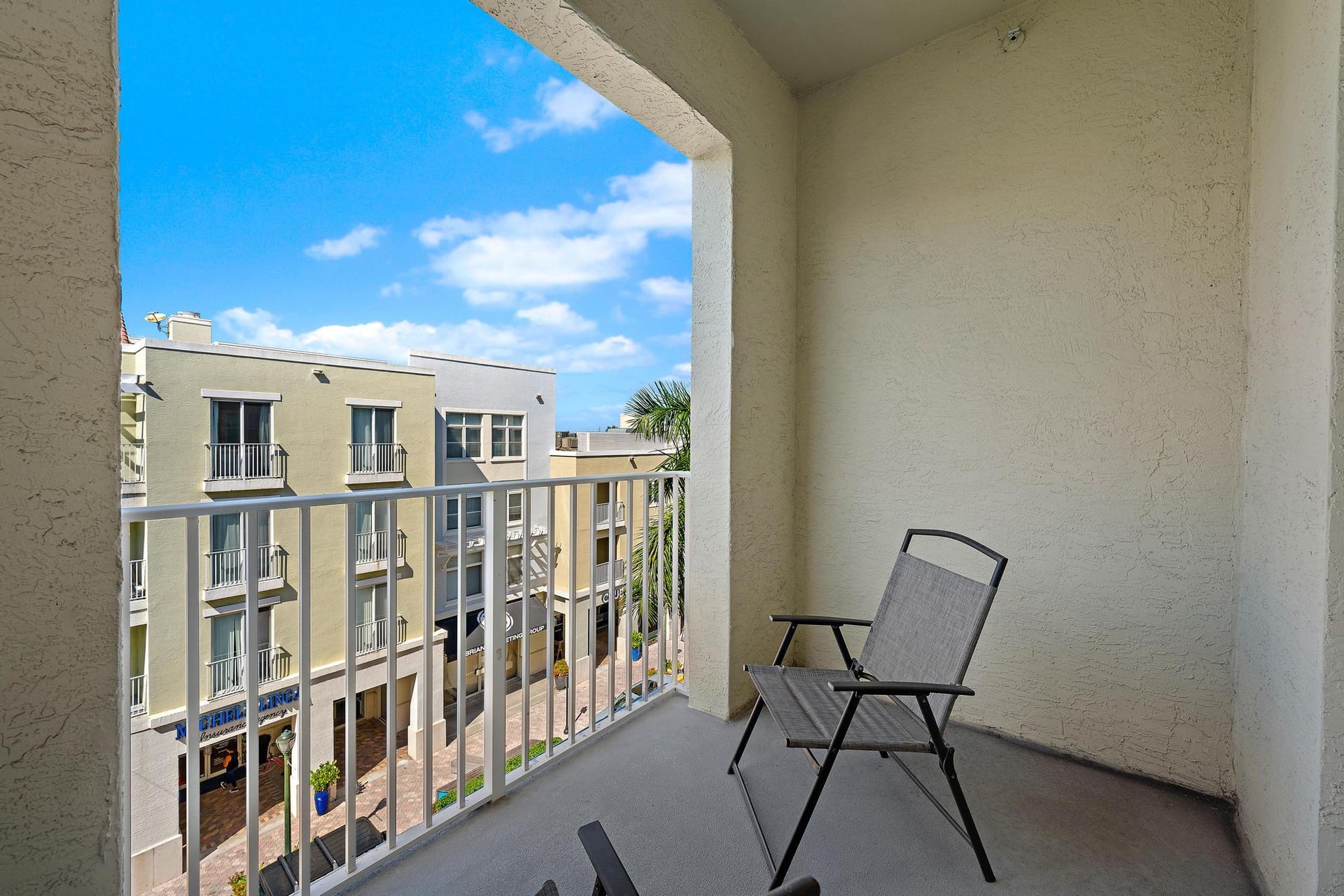 Town Center Jupiter Unit 412 photo 14