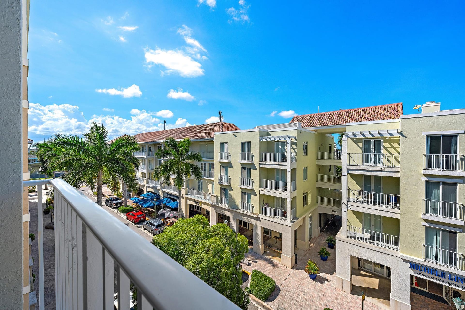 Town Center Jupiter Unit 412 photo 15