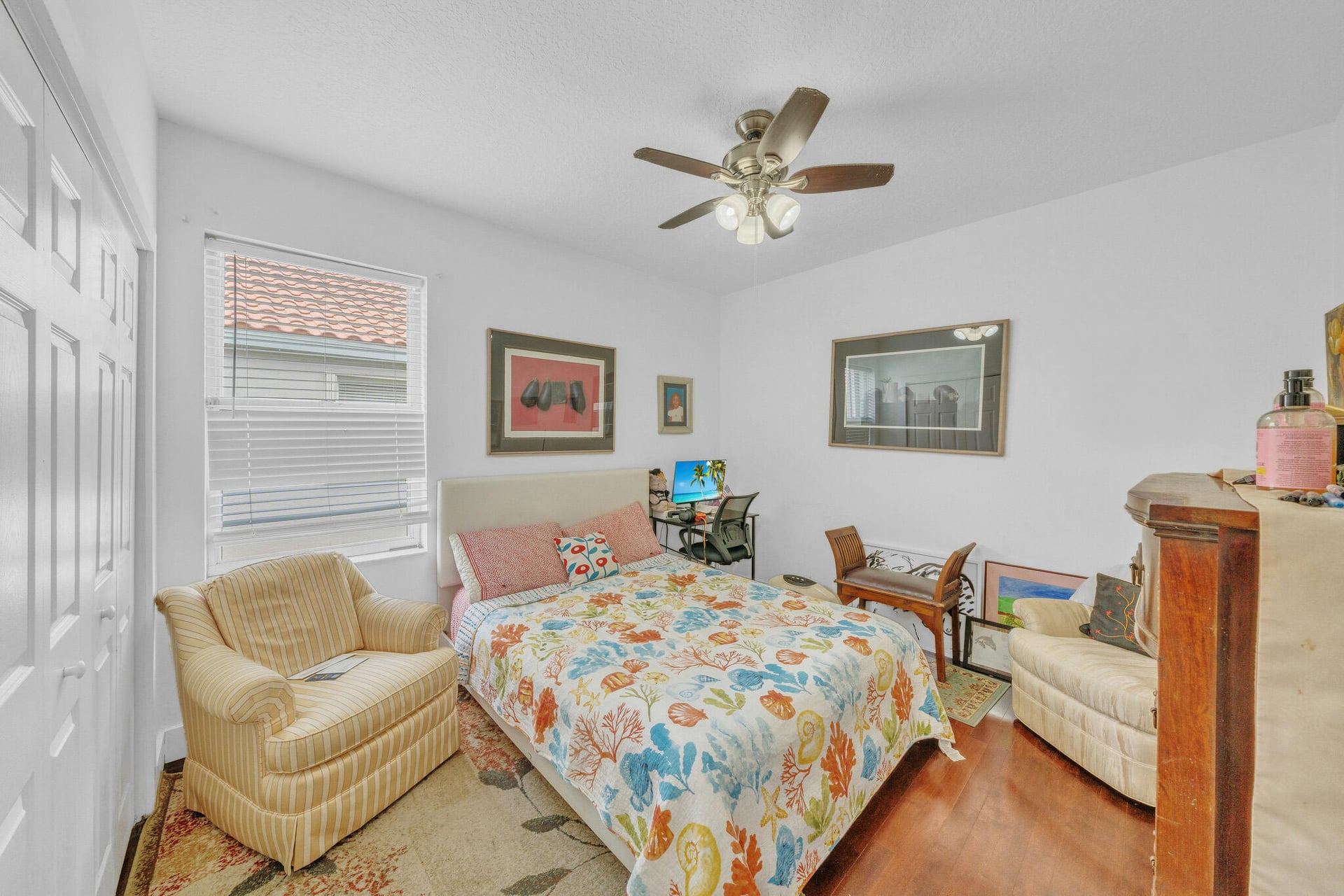 Residence photo 24