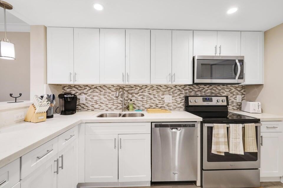 Boca Raton Riviera Unit 403 photo 8