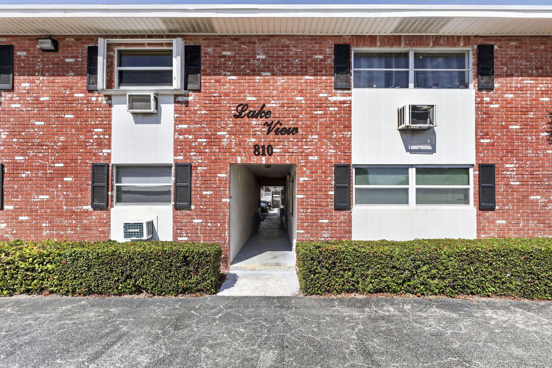 Unit 25 photo 3
