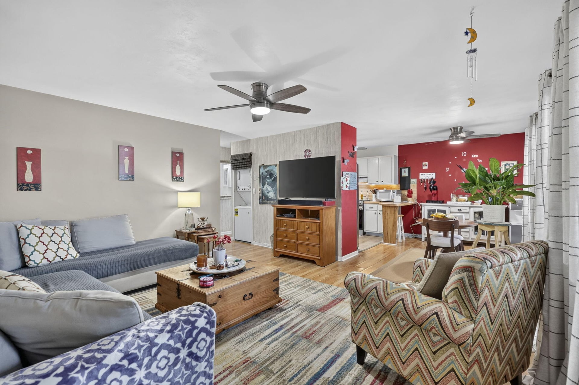 Unit 25 photo 6