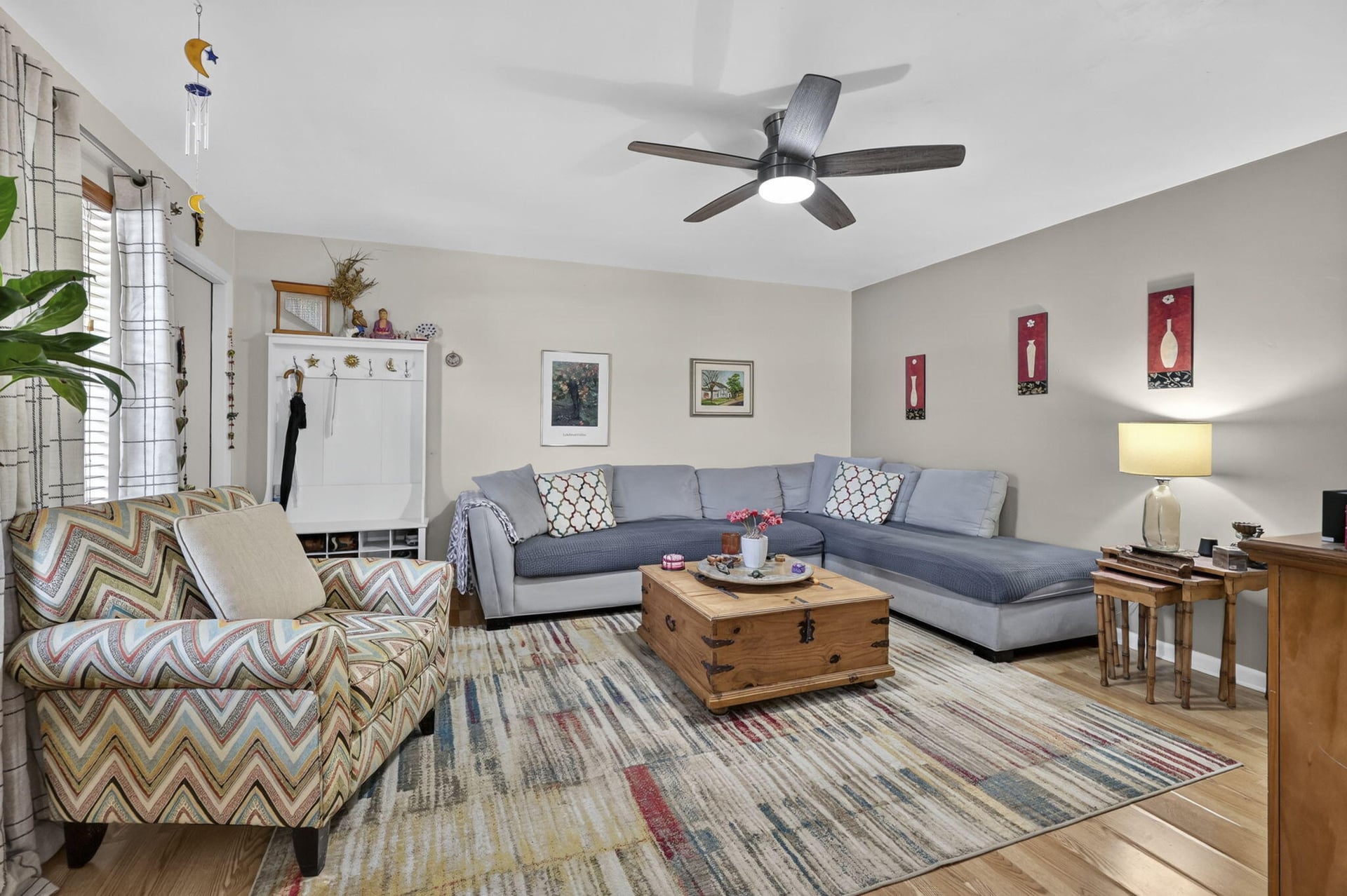 Unit 25 photo 8