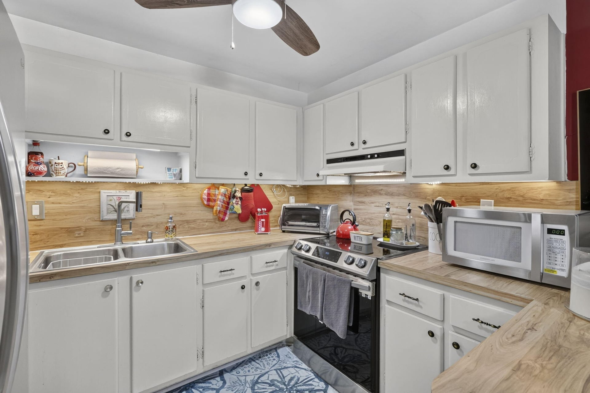 Unit 25 photo 13