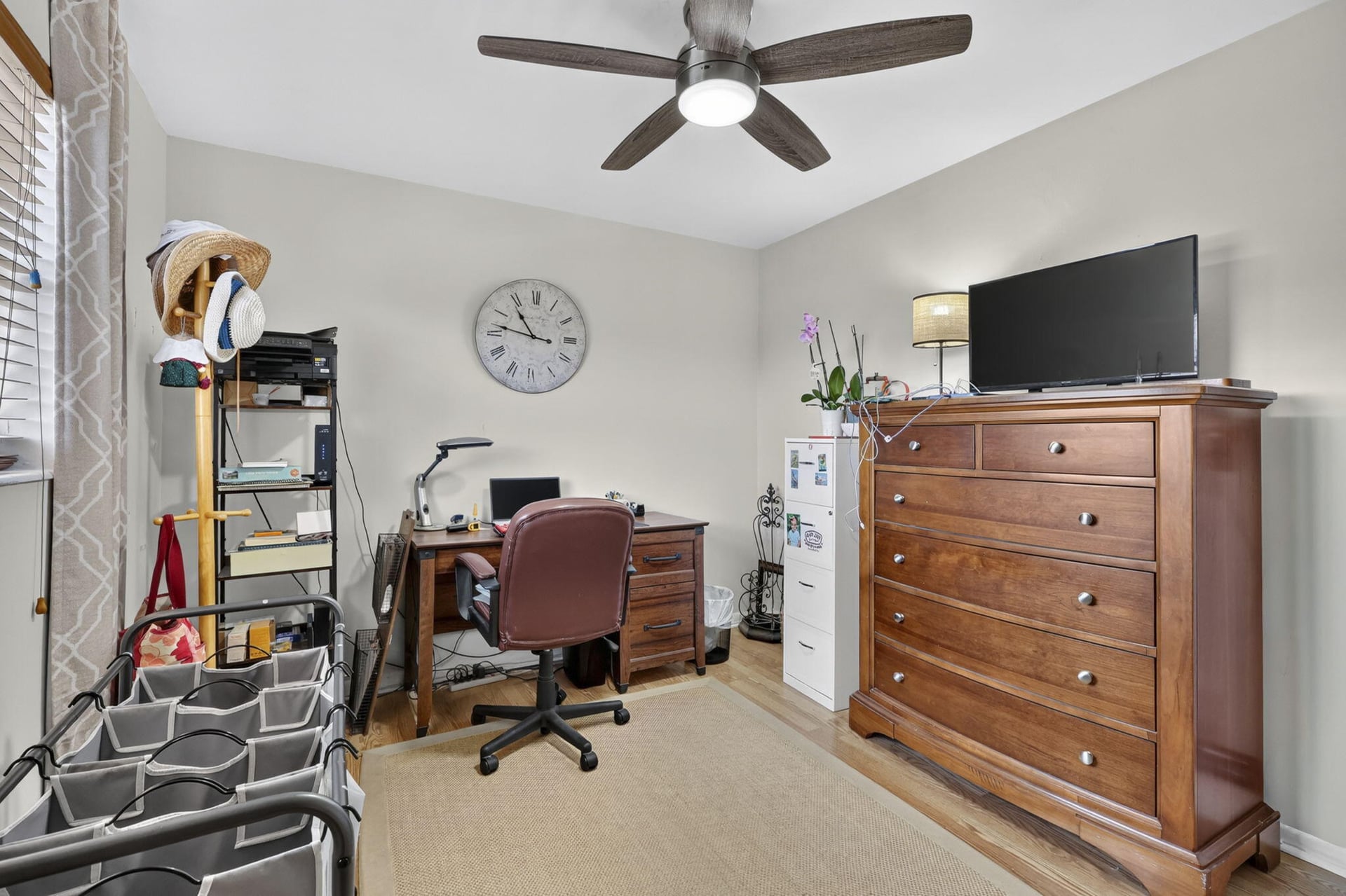 Unit 25 photo 20
