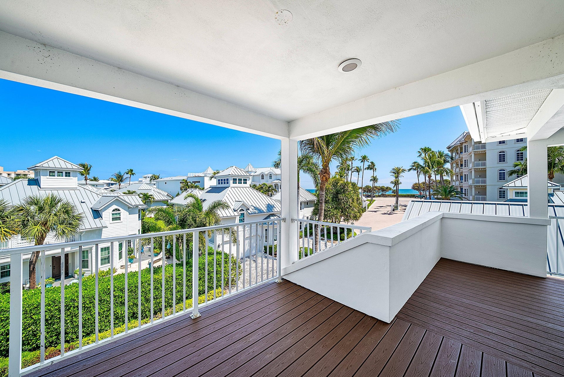  Residence photo 4