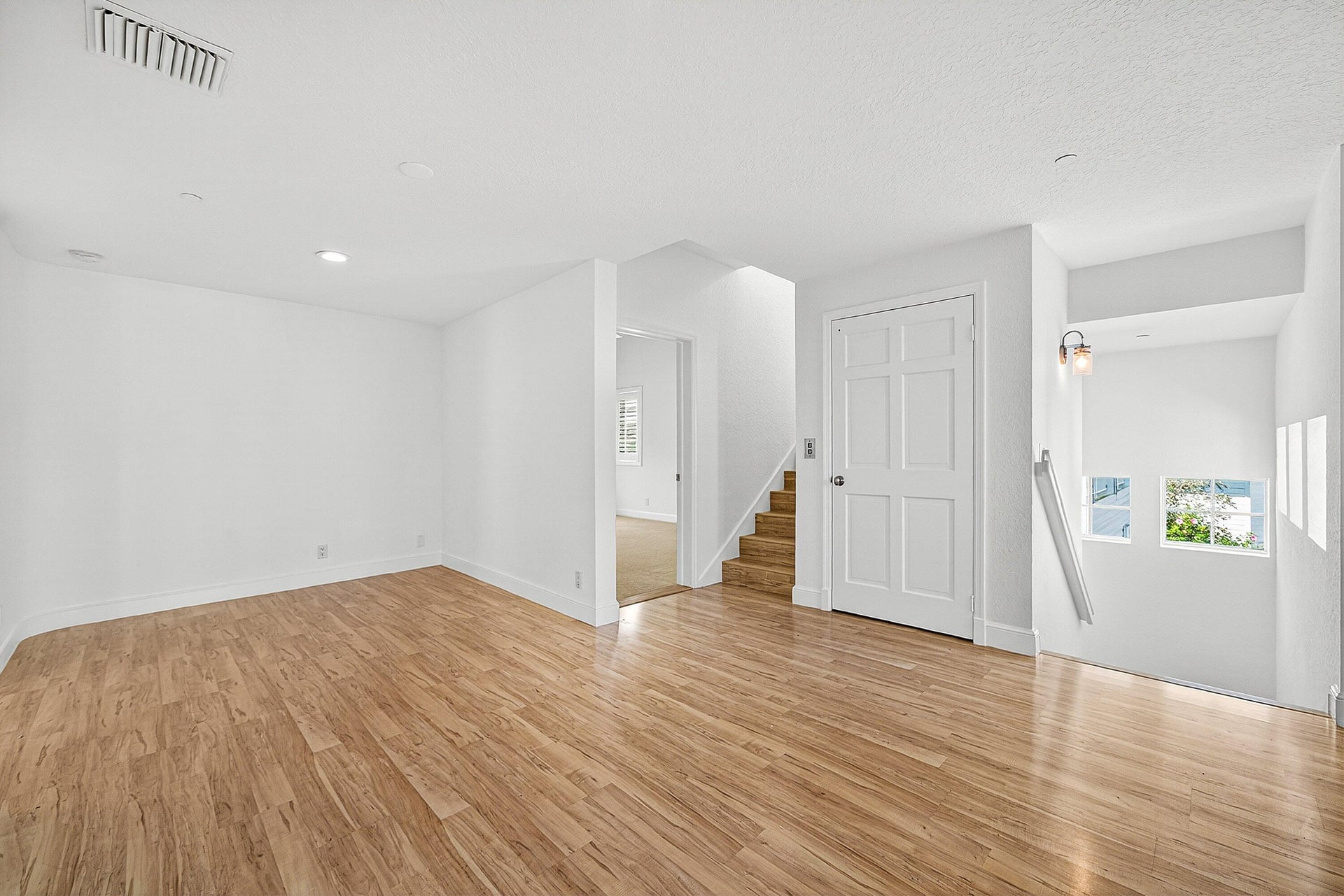  Residence photo 24