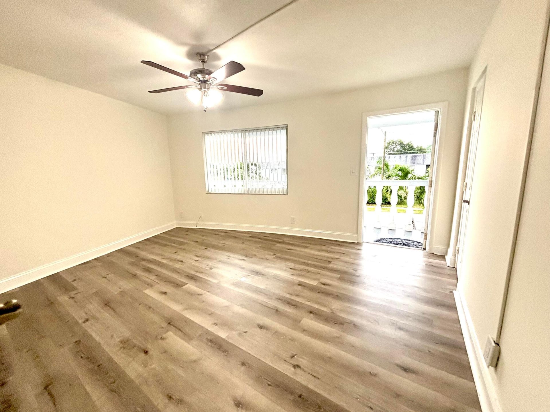 Unit 28 photo 6