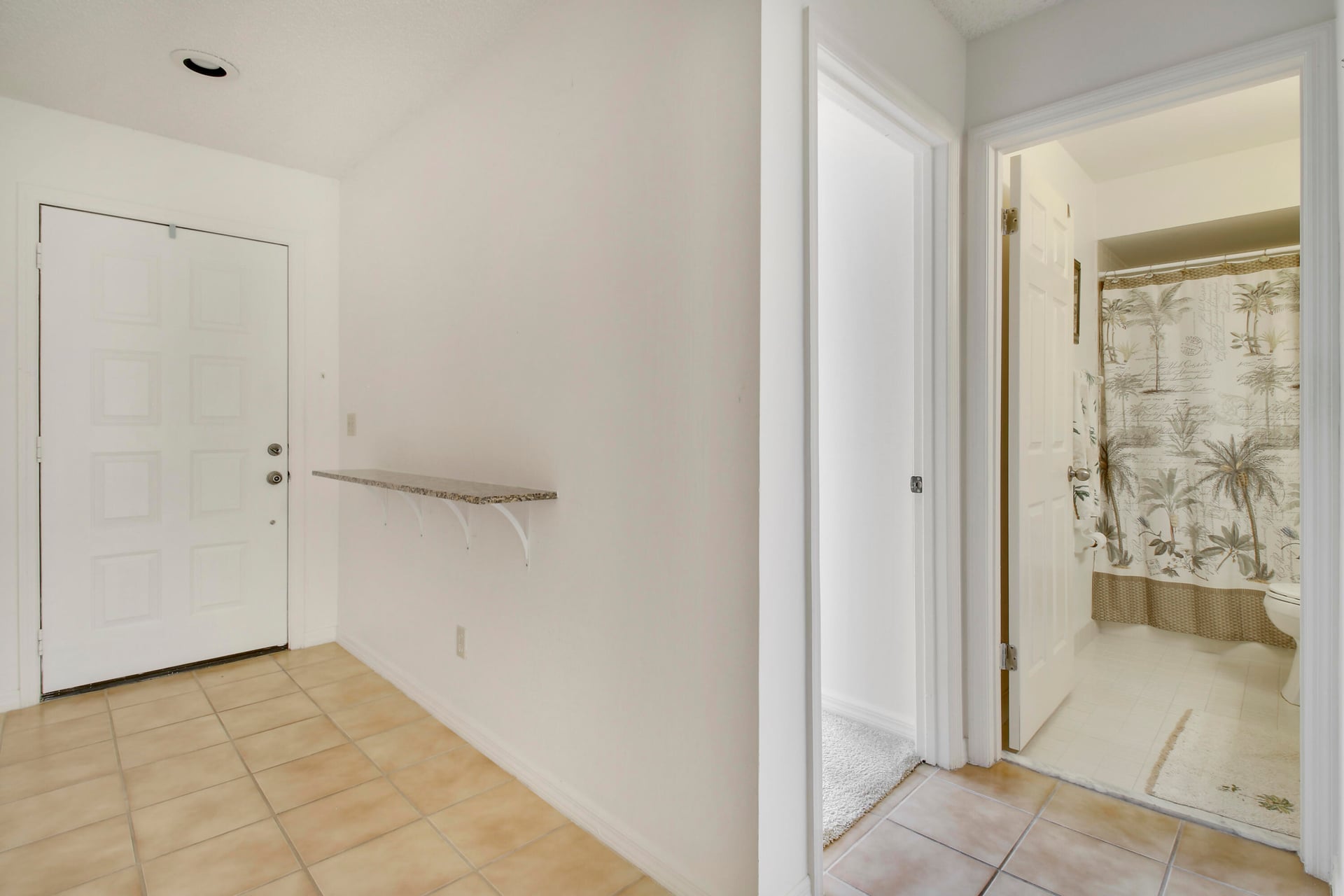 Residence photo 3