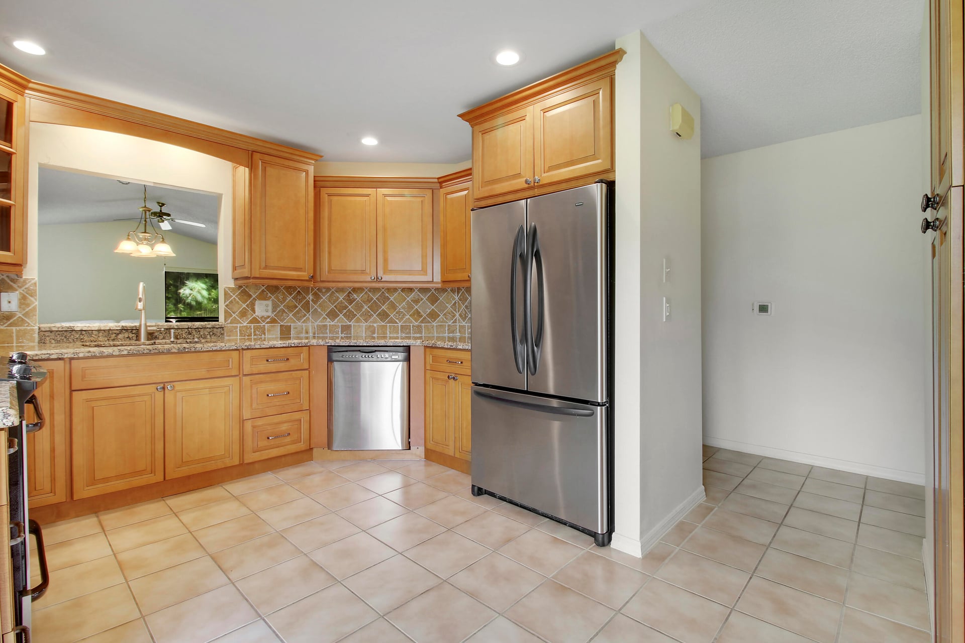 Residence photo 12