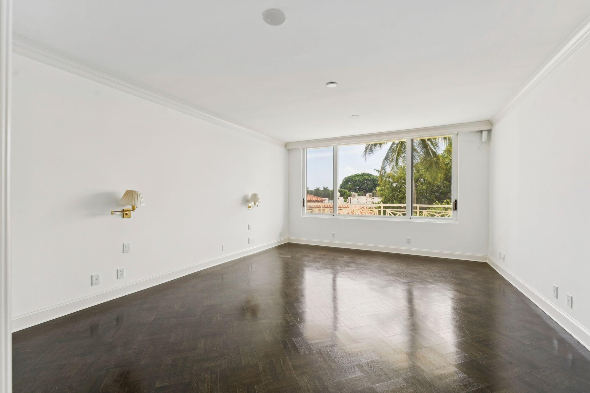 In-Town Palm Beach Unit 2F photo 14