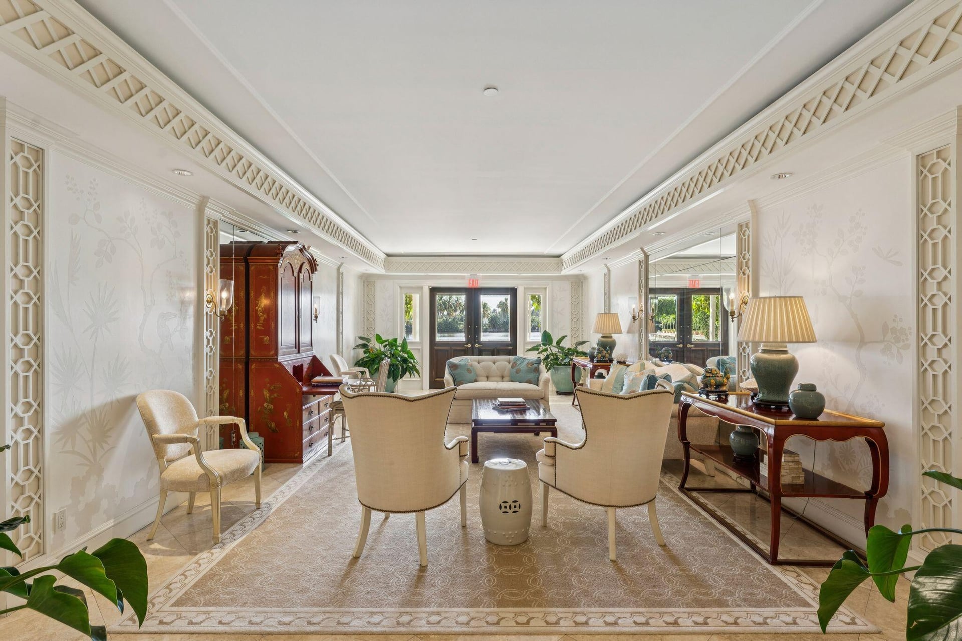 In-Town Palm Beach Unit 2F photo 25