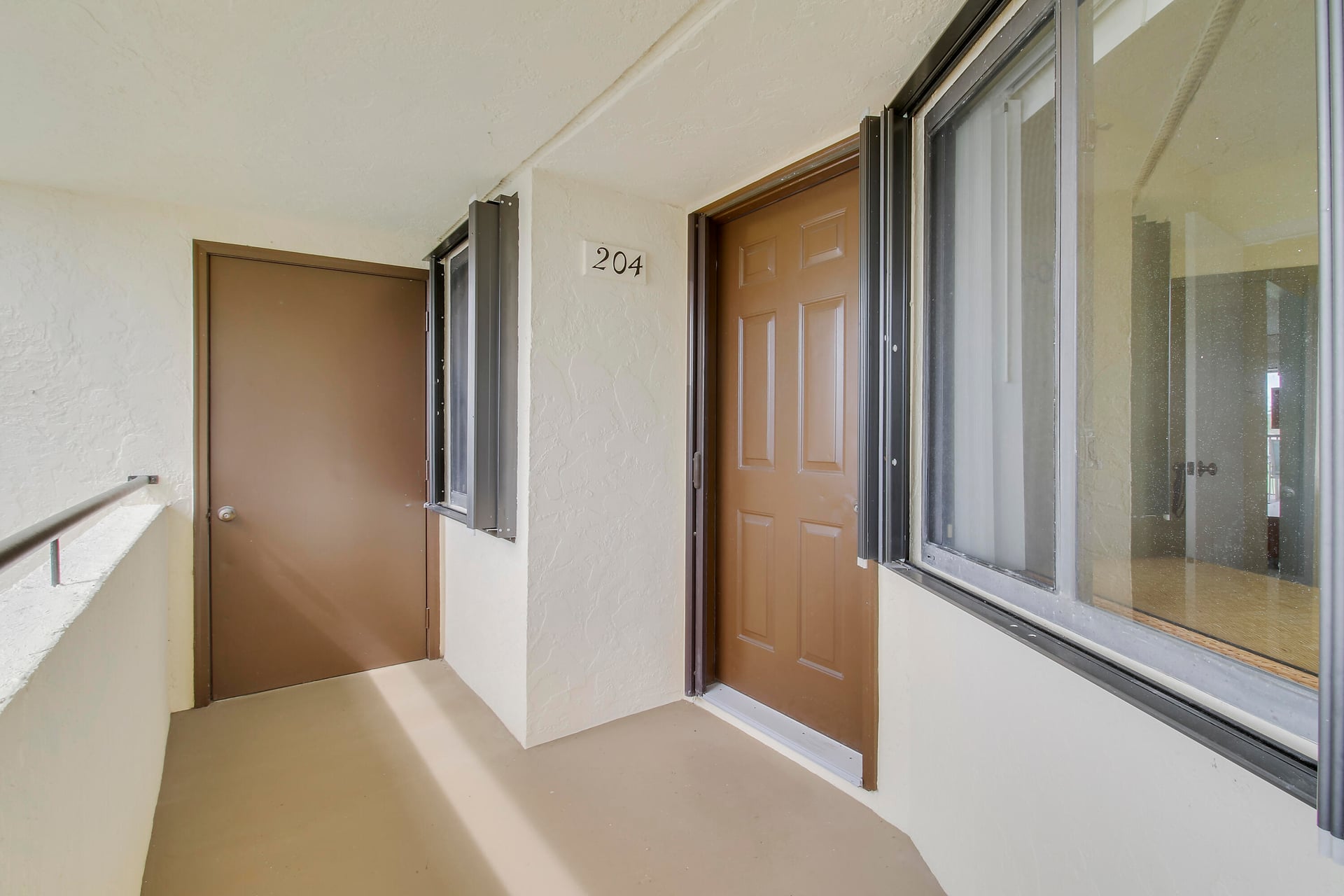 Unit 204 photo 3