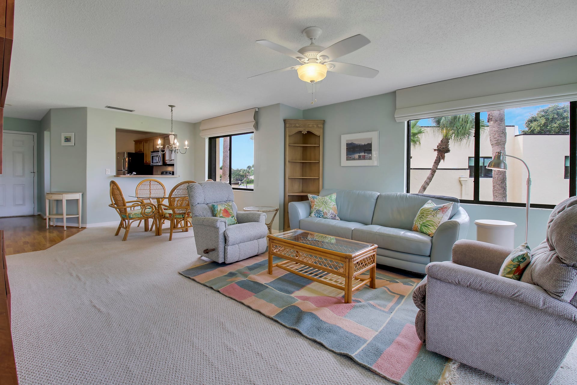 Unit 204 photo 14