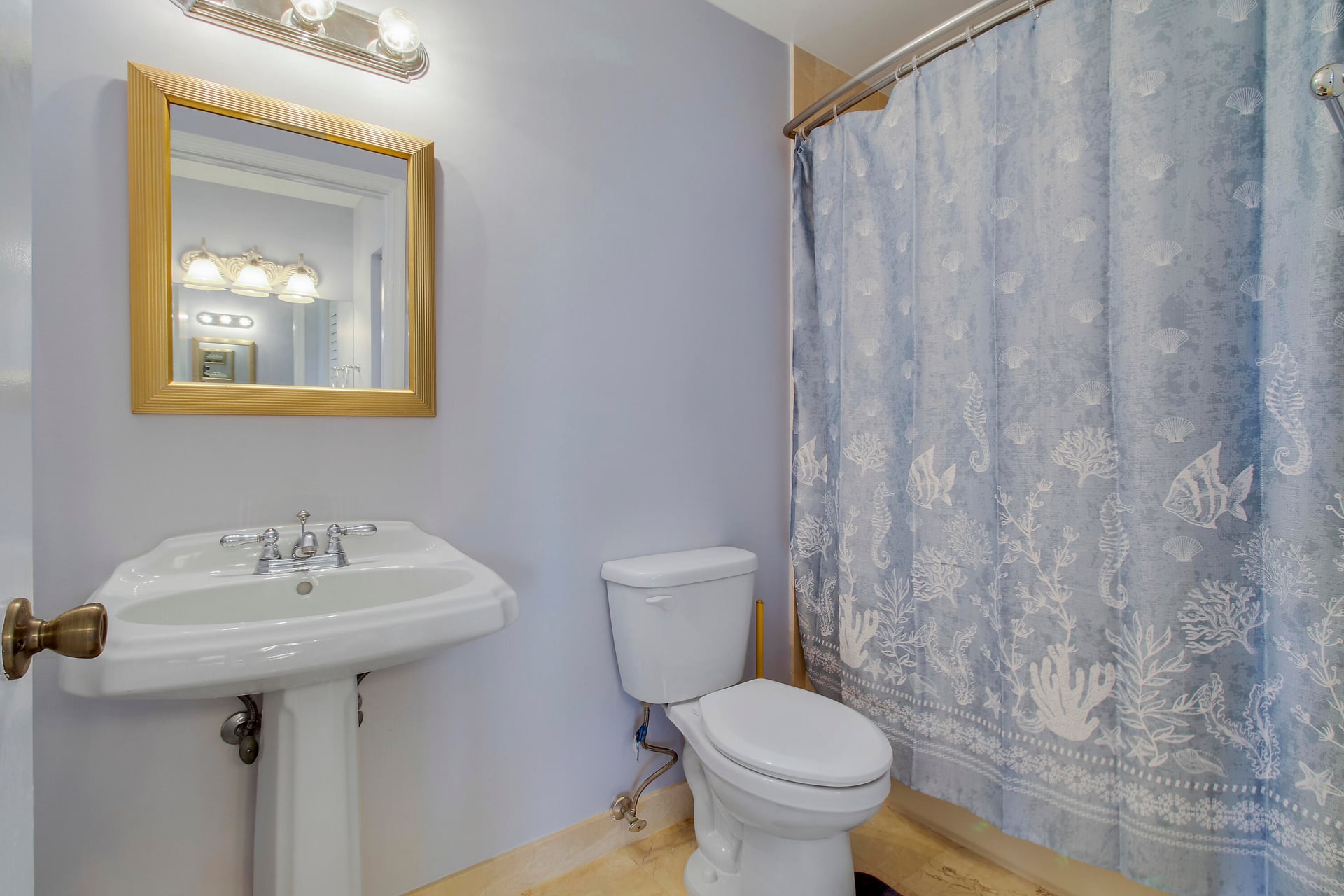 Unit 204 photo 17