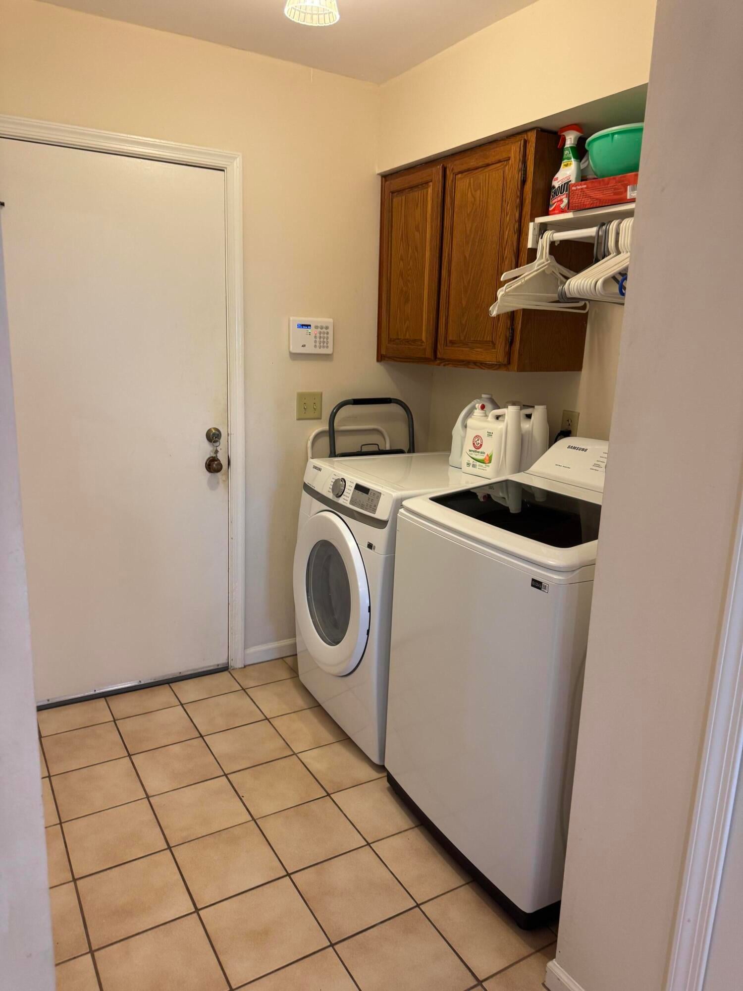  Residence photo 11