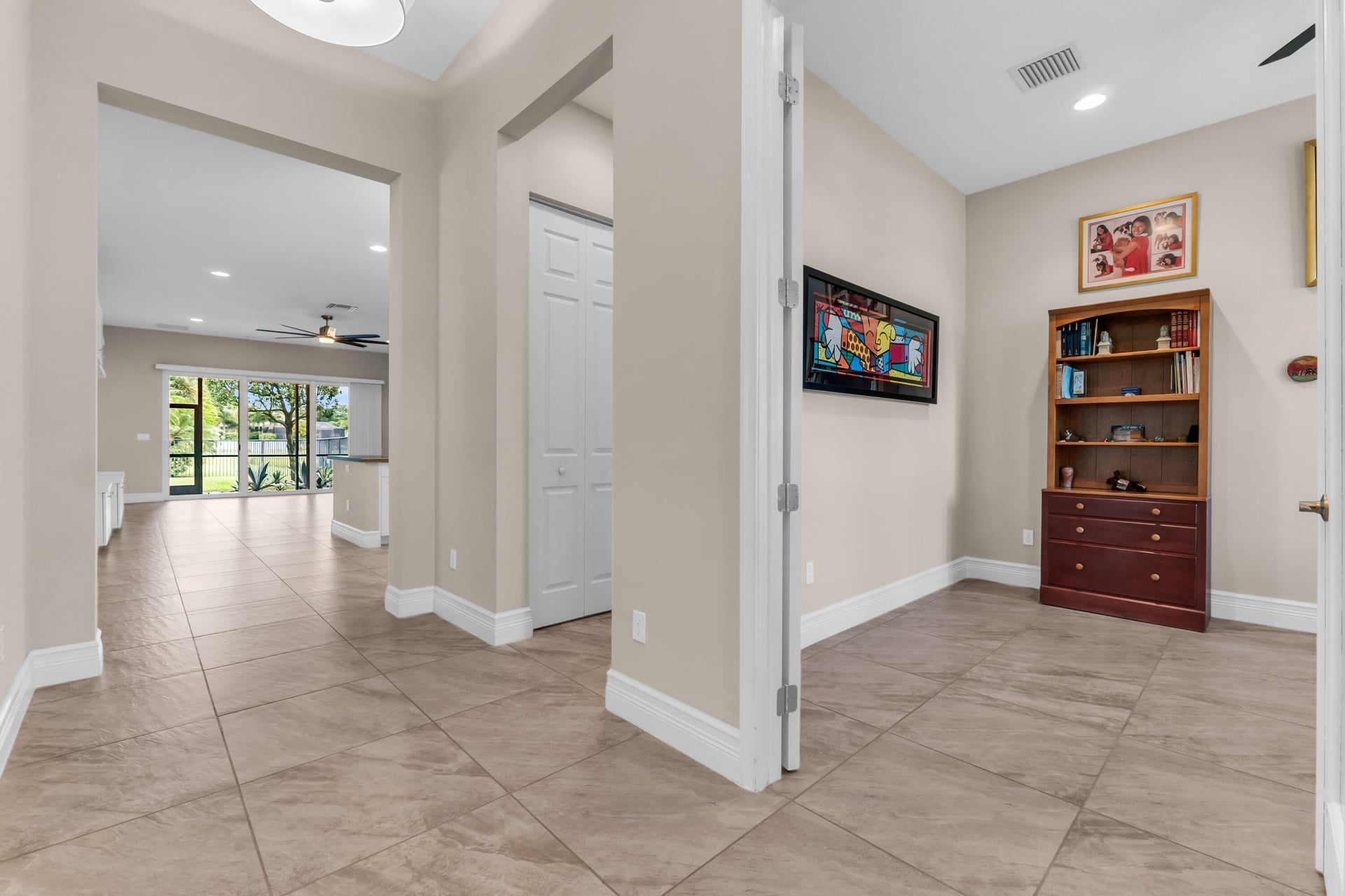  Residence photo 34