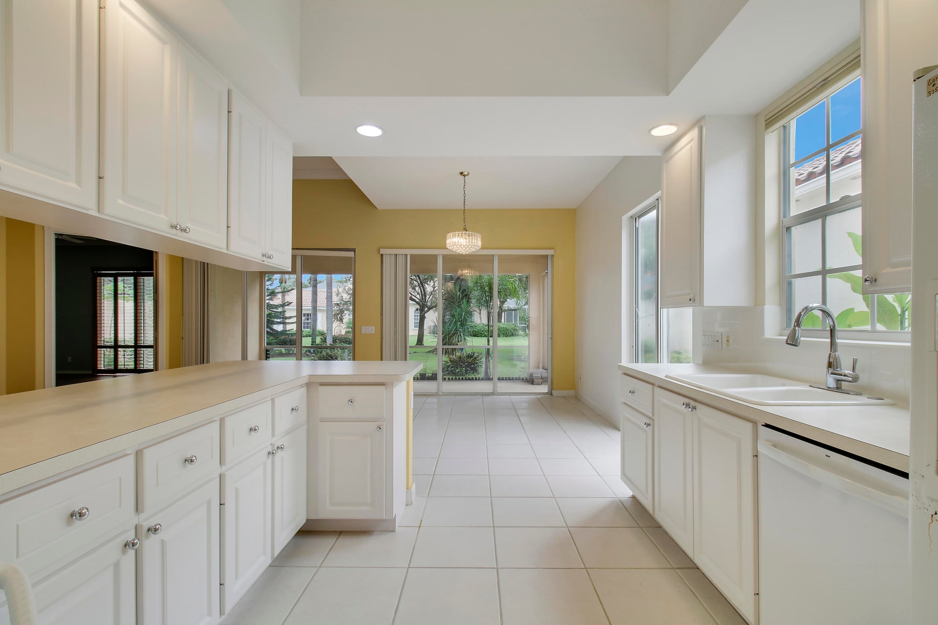 Residence photo 2