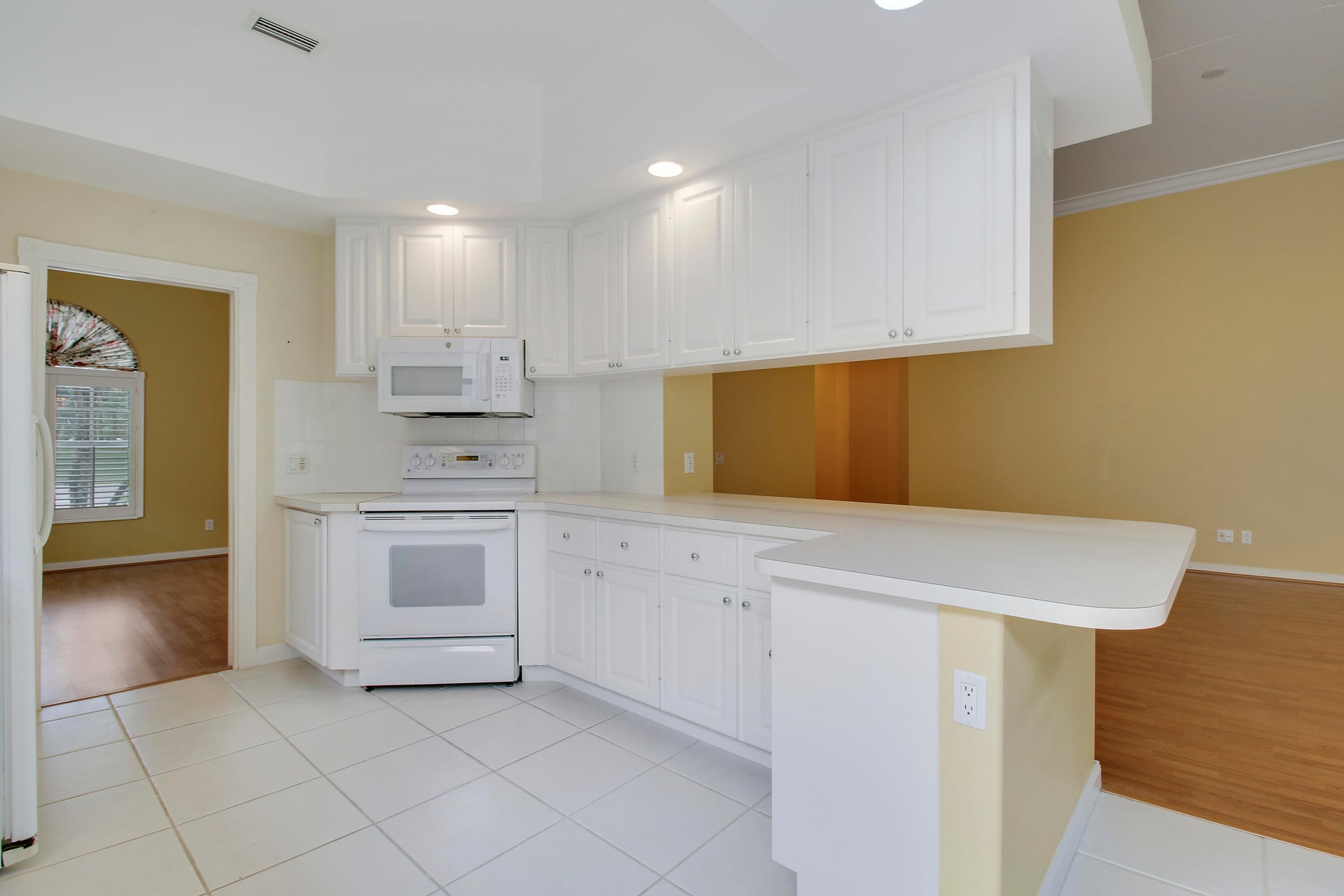 Residence photo 3