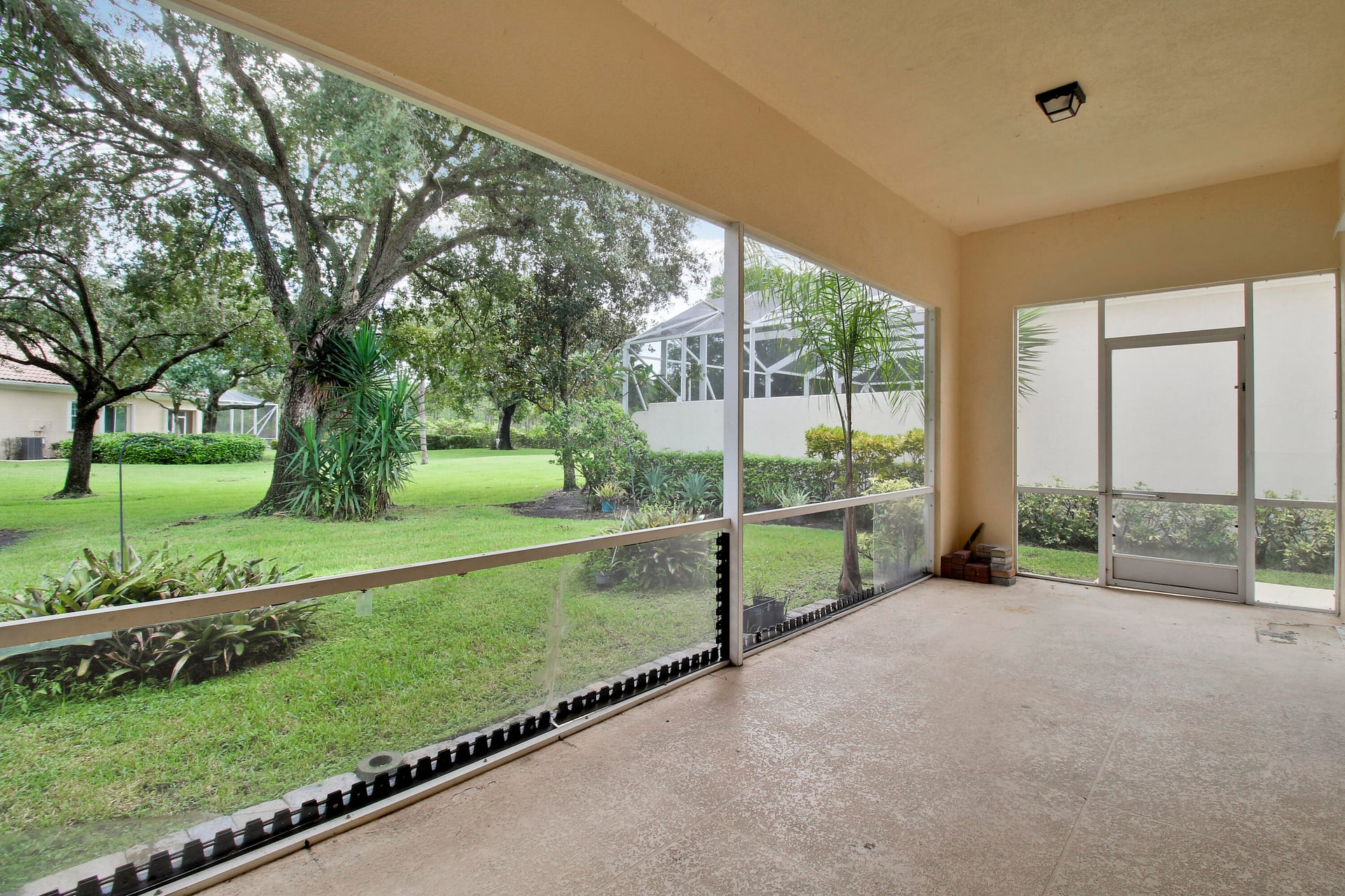 Residence photo 7