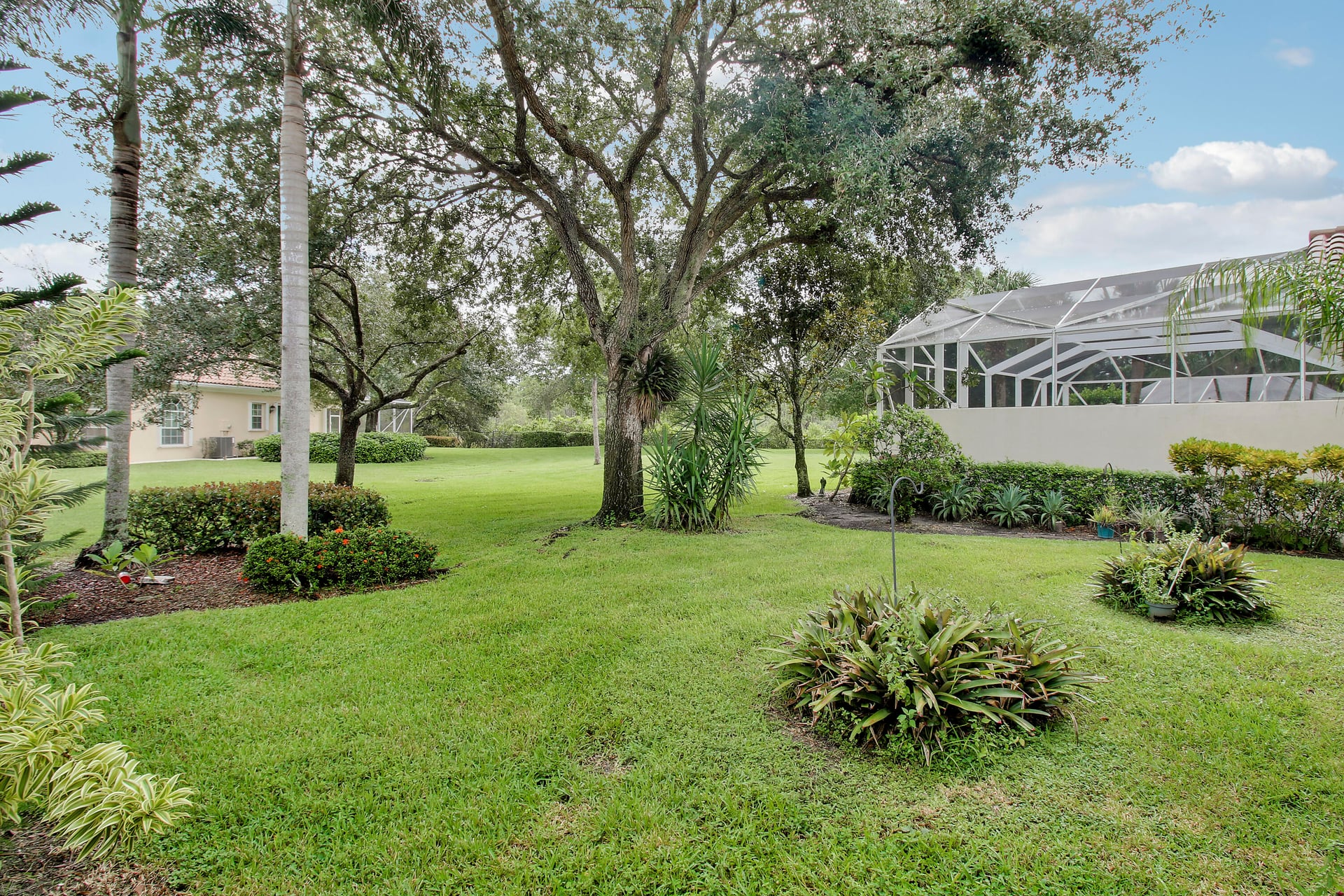 Residence photo 11