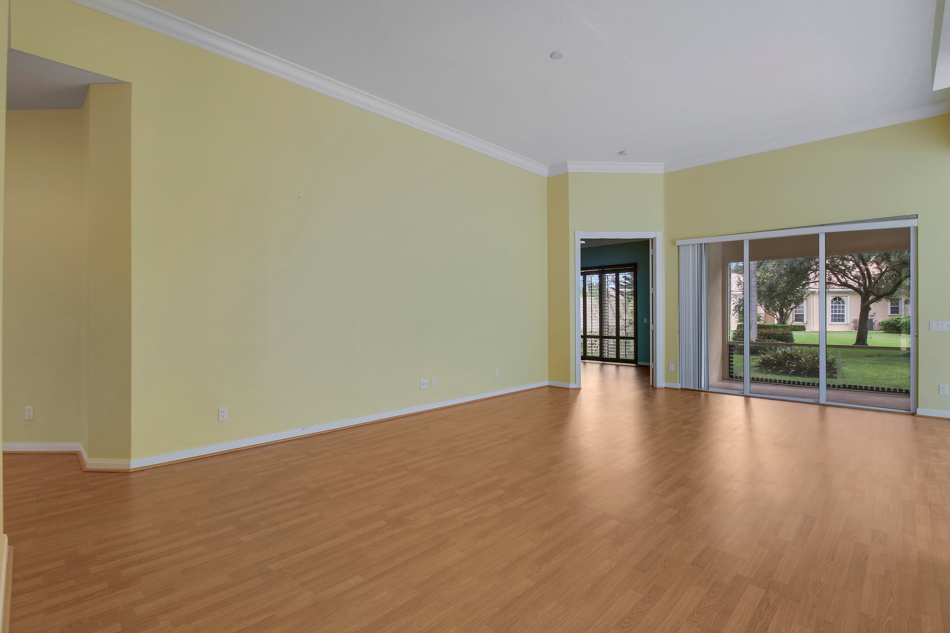 Residence photo 19