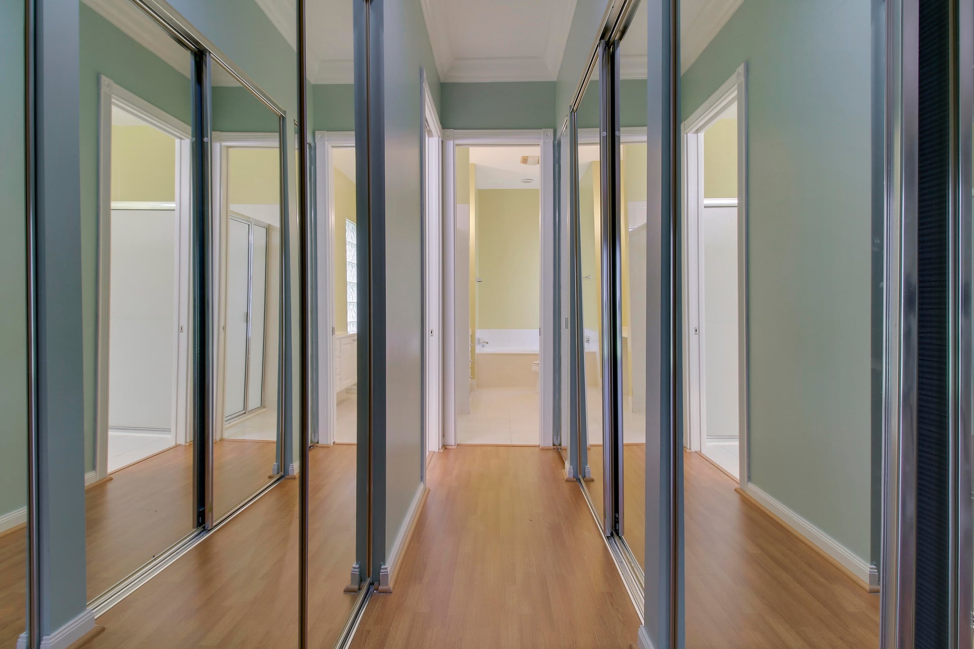 Residence photo 27