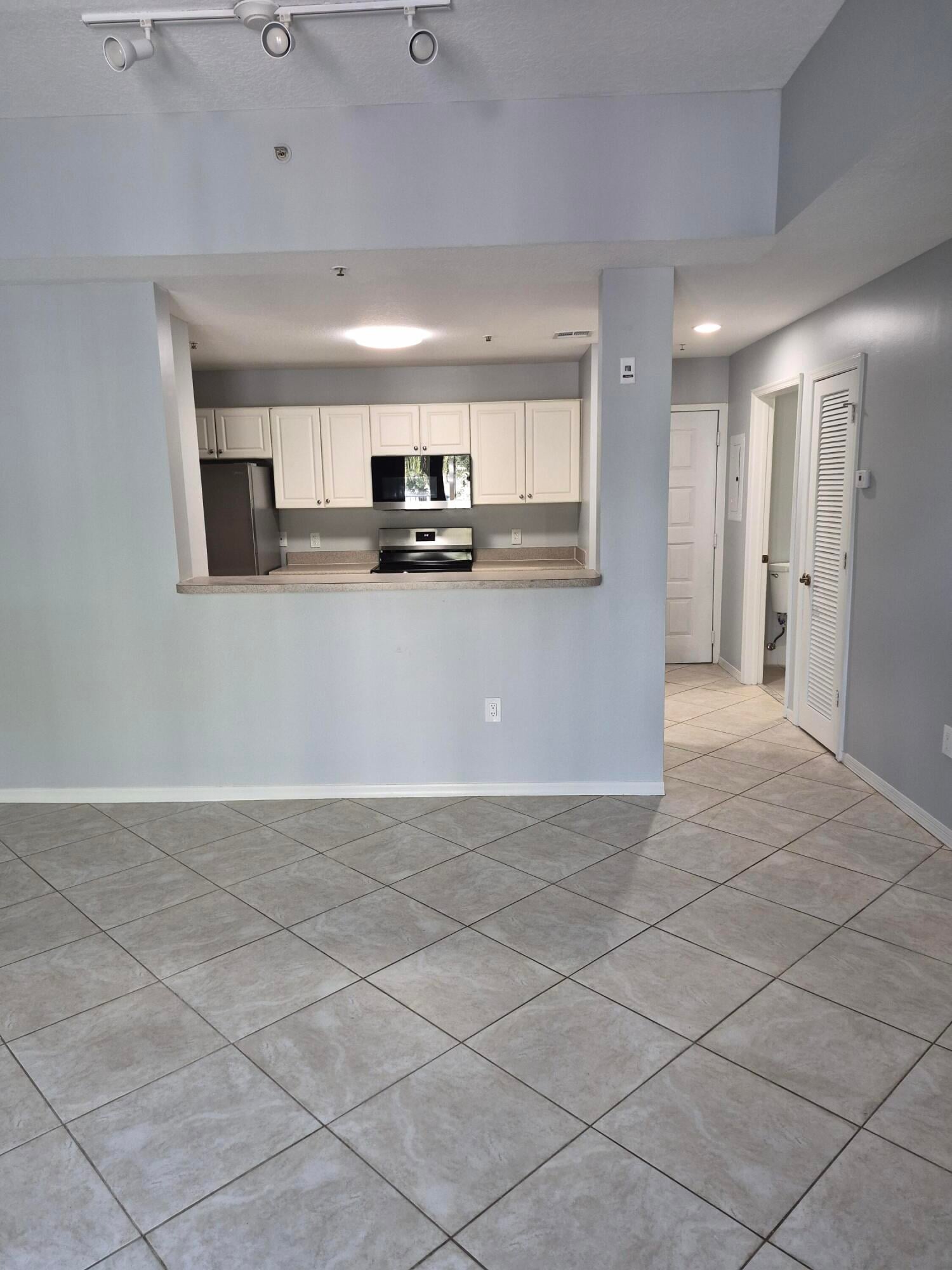 Unit 205 photo 35
