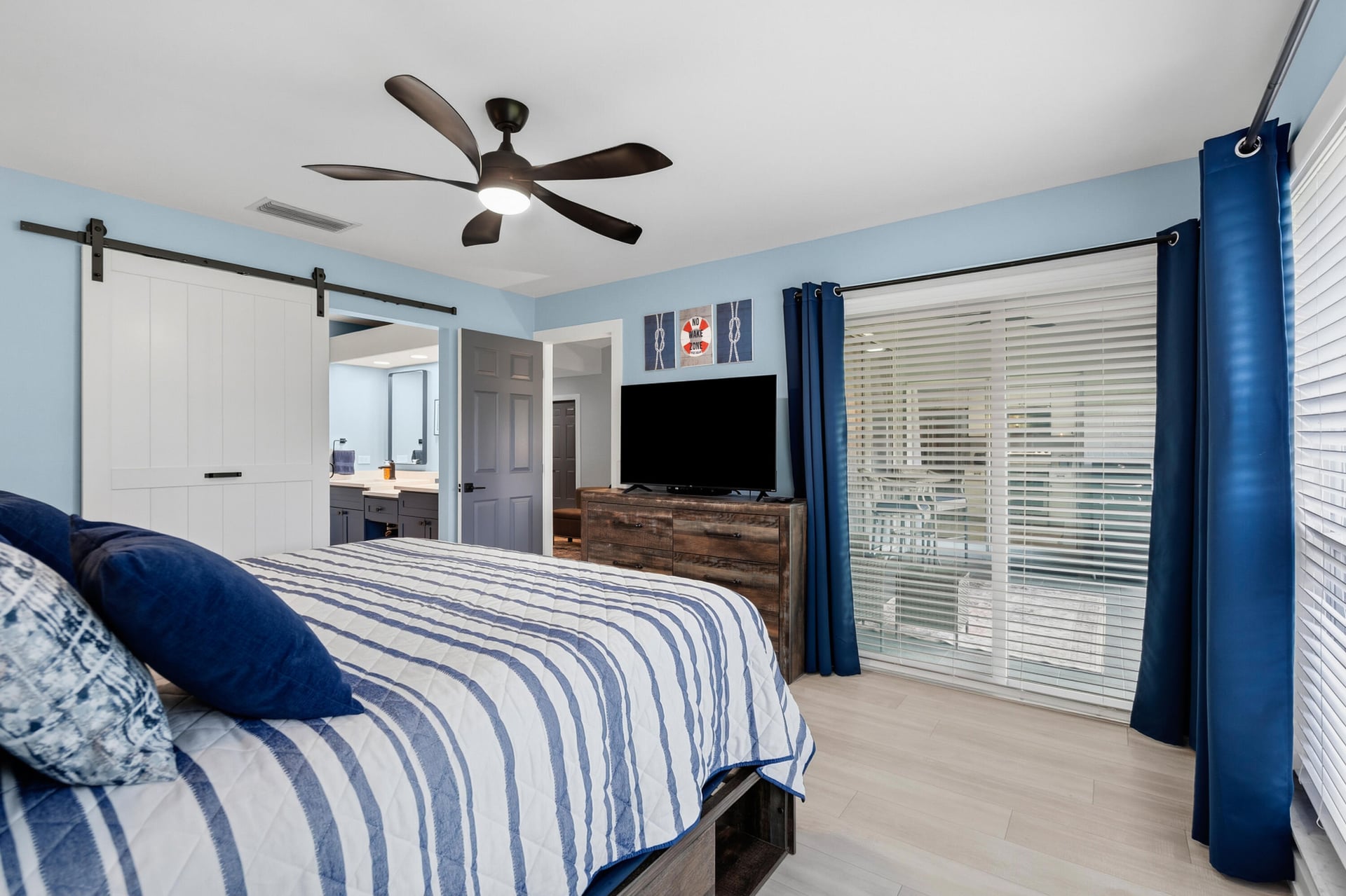 Residence photo 18