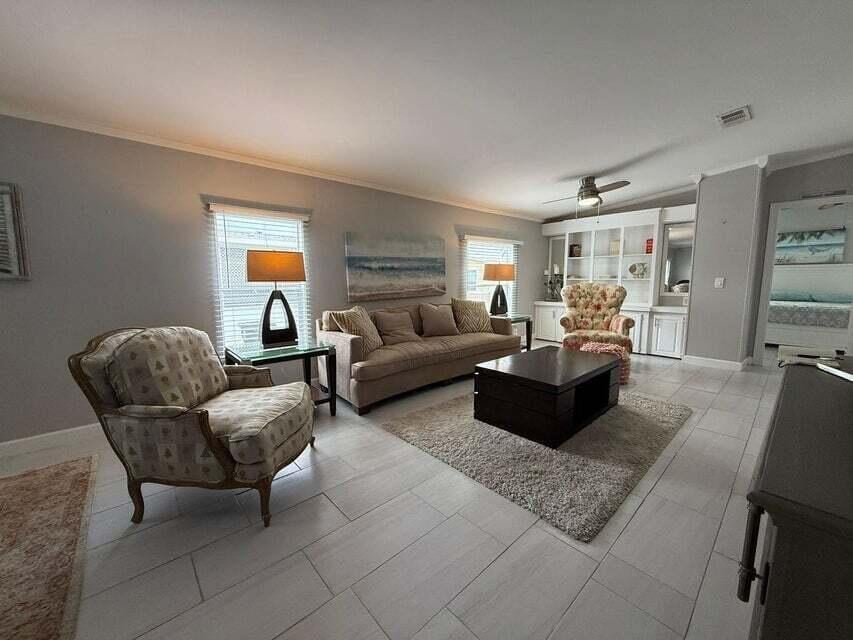Residence photo 8