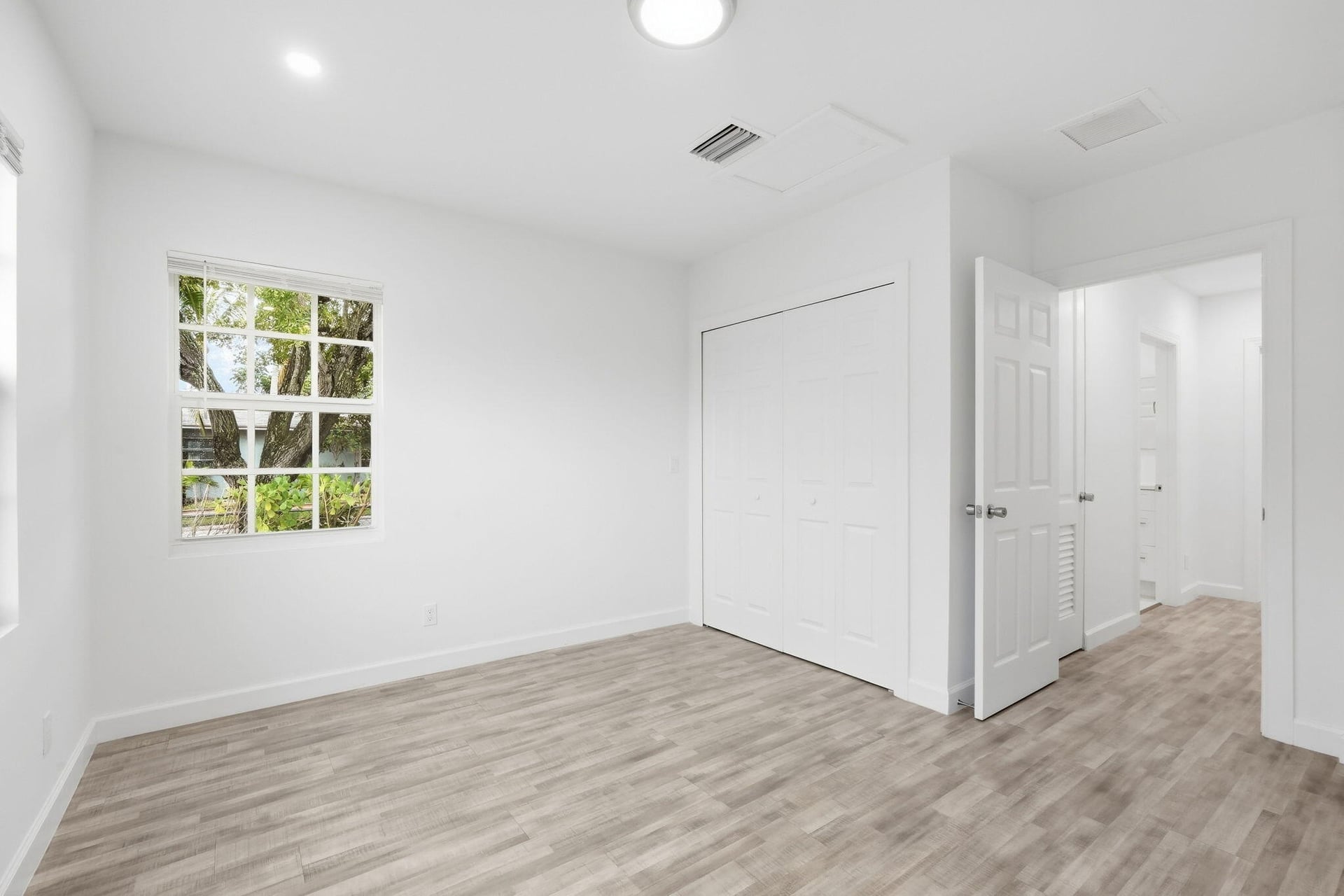 West Palm Beach Residence photo 3