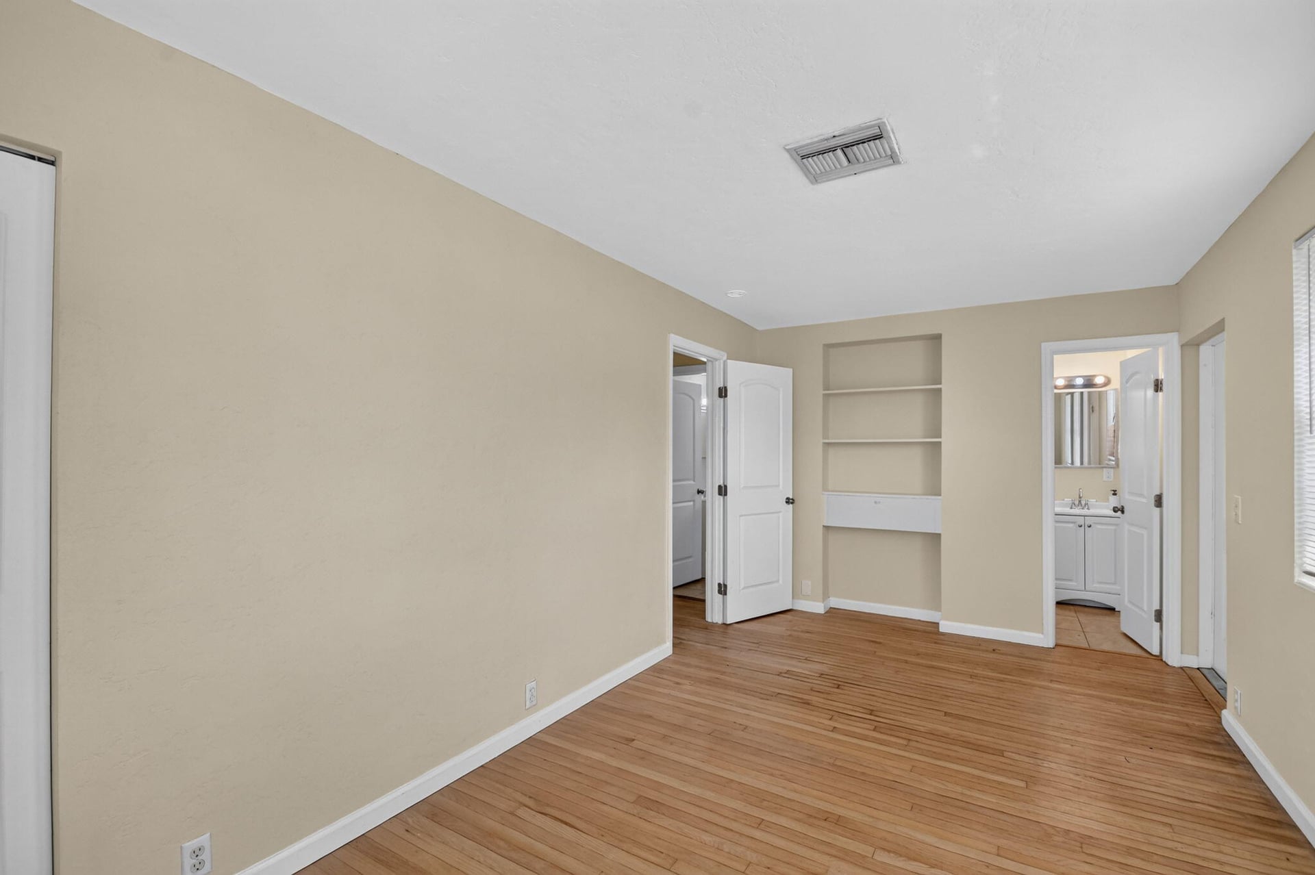 Residence photo 11