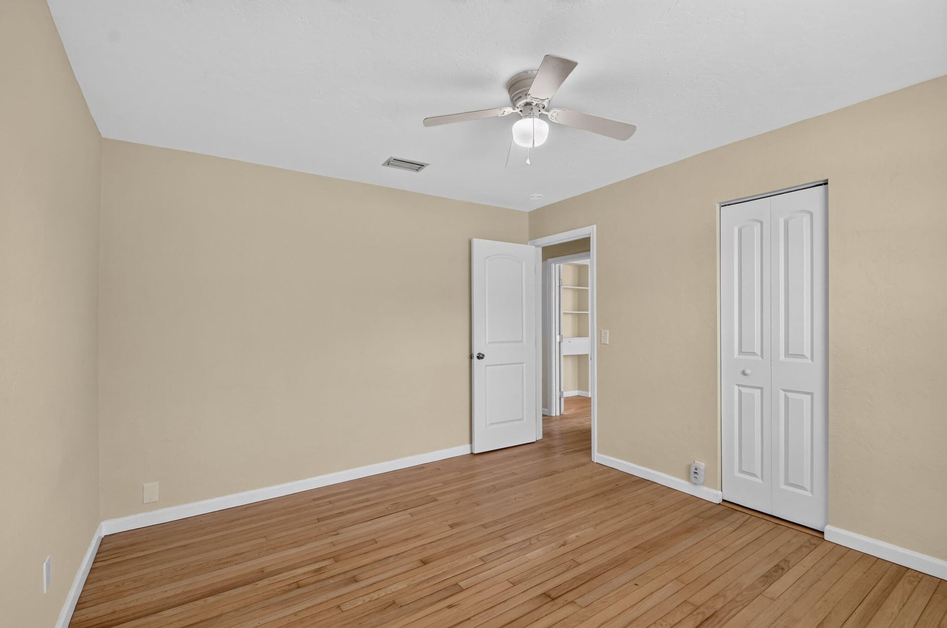 Residence photo 14