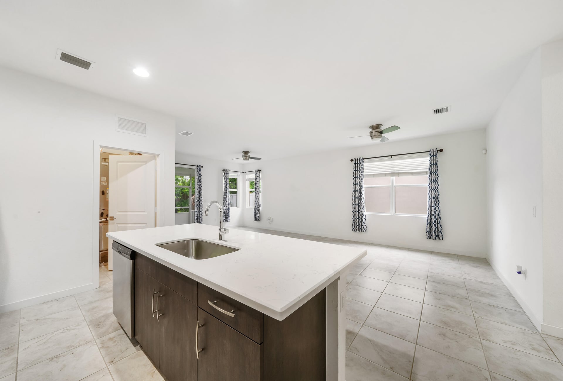 Residence photo 7
