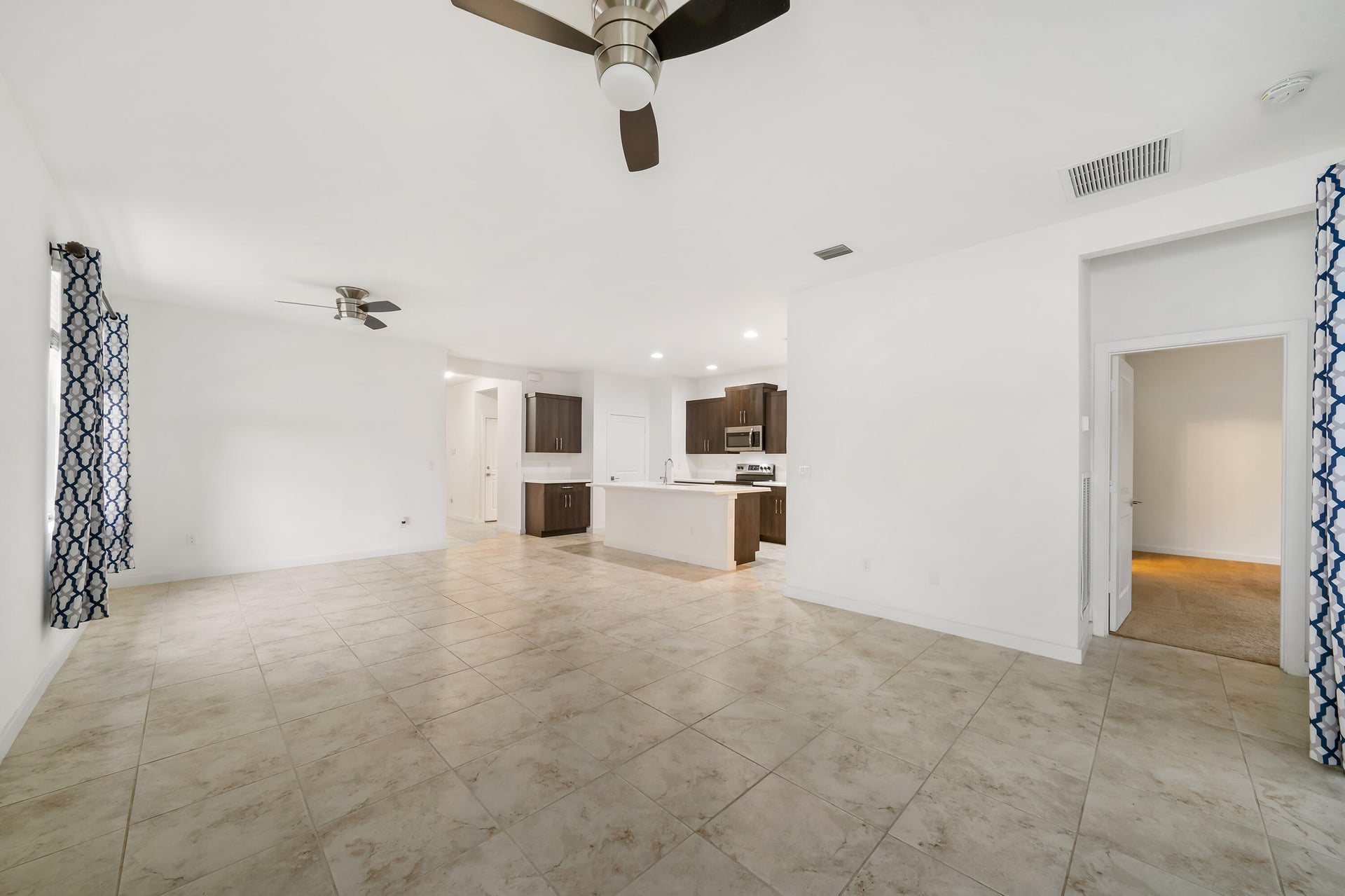 Residence photo 9