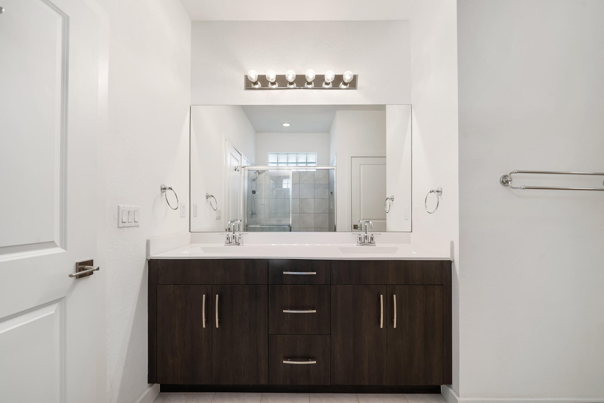 Residence photo 15
